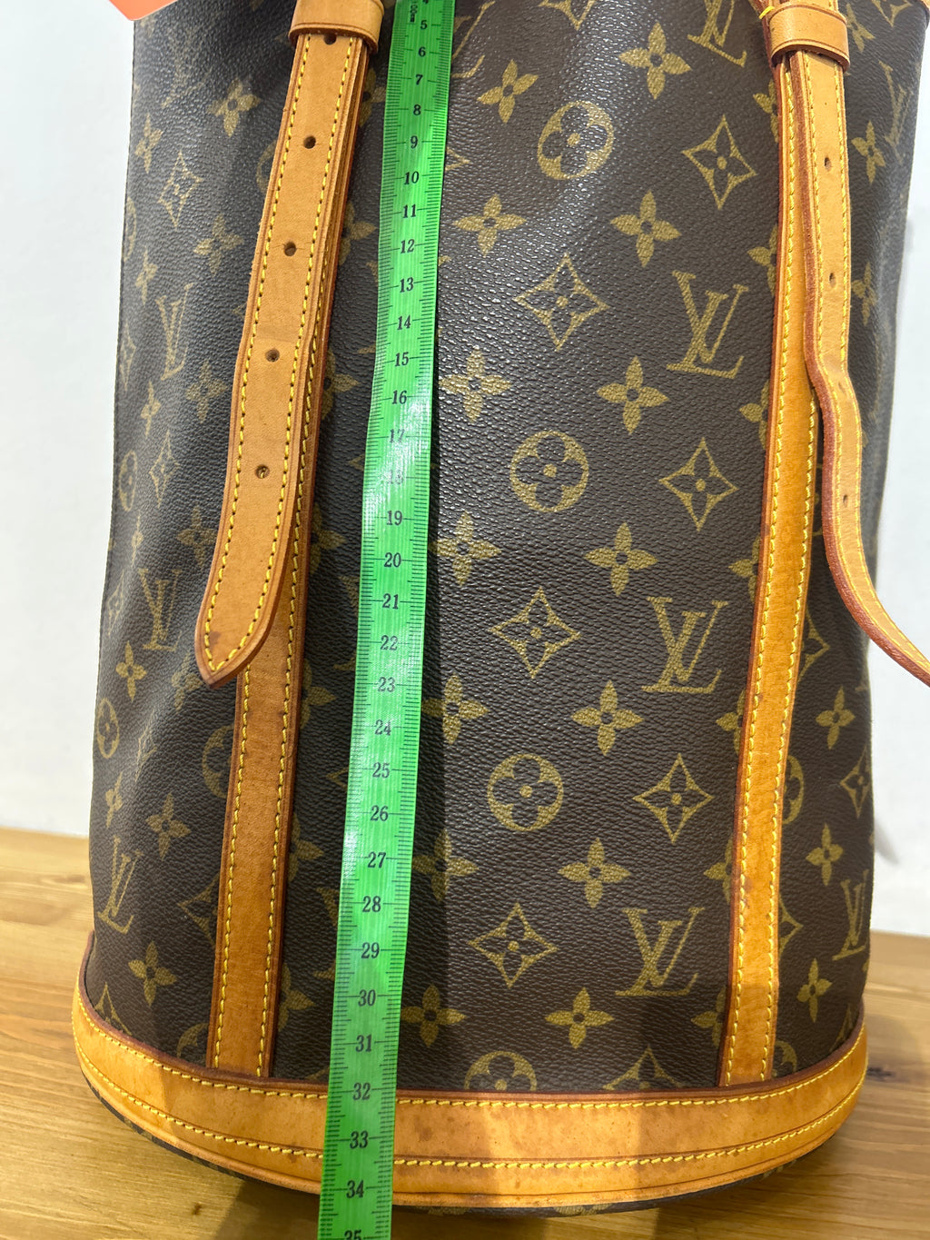 Louis Vuitton Bucket GM