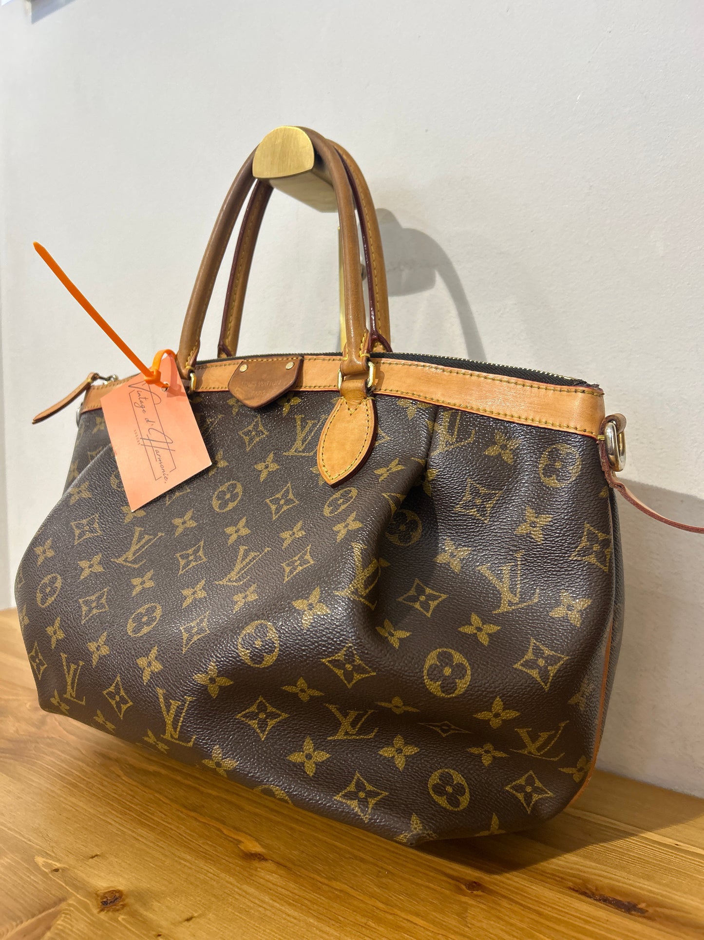 Louis Vuitton Tourenne