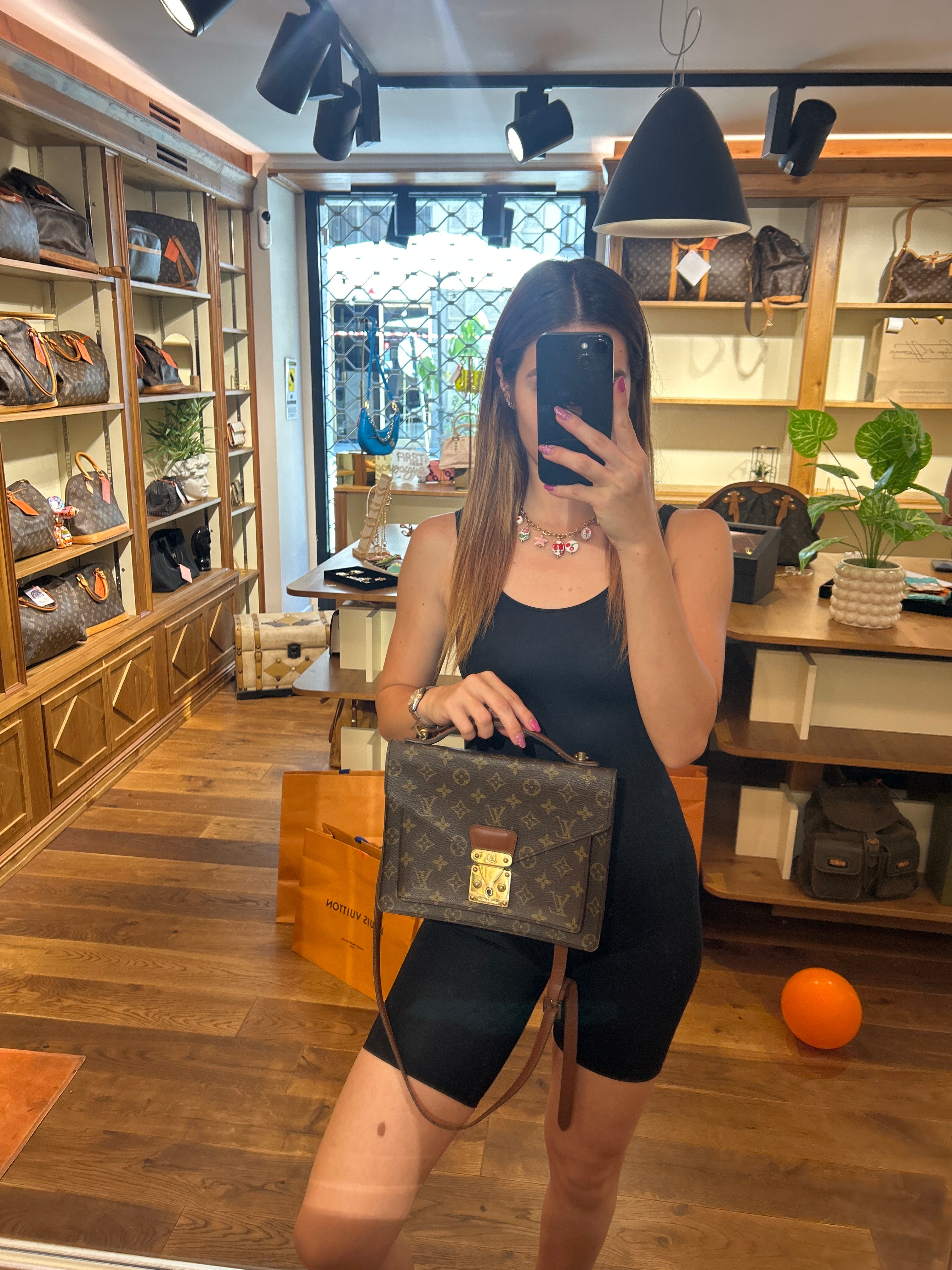 Louis Vuitton Monceau