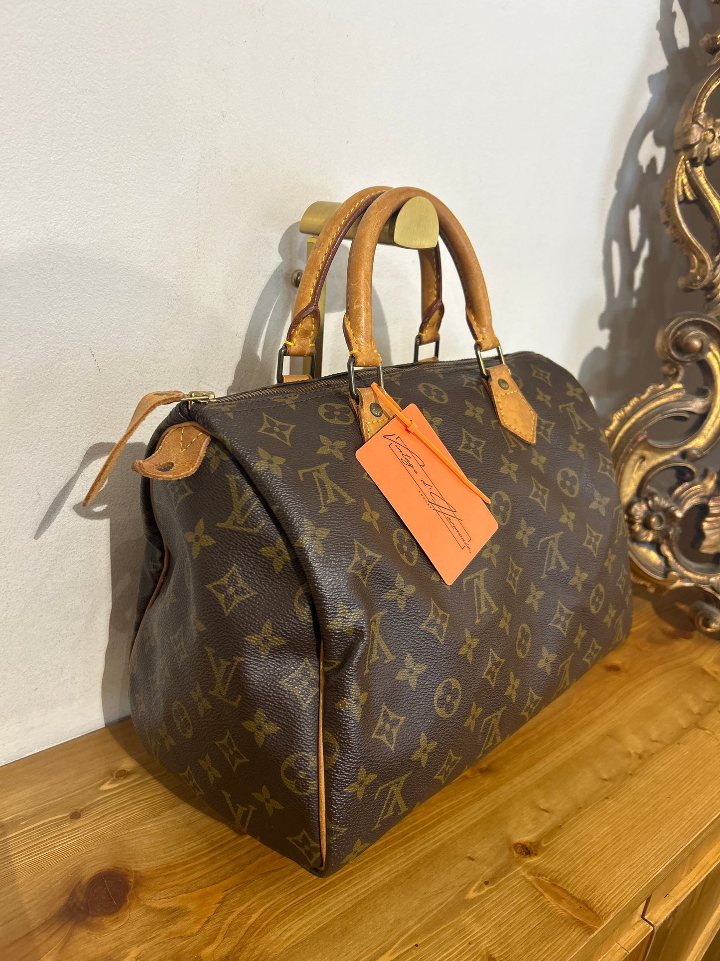 Louis Vuitton Speedy 30