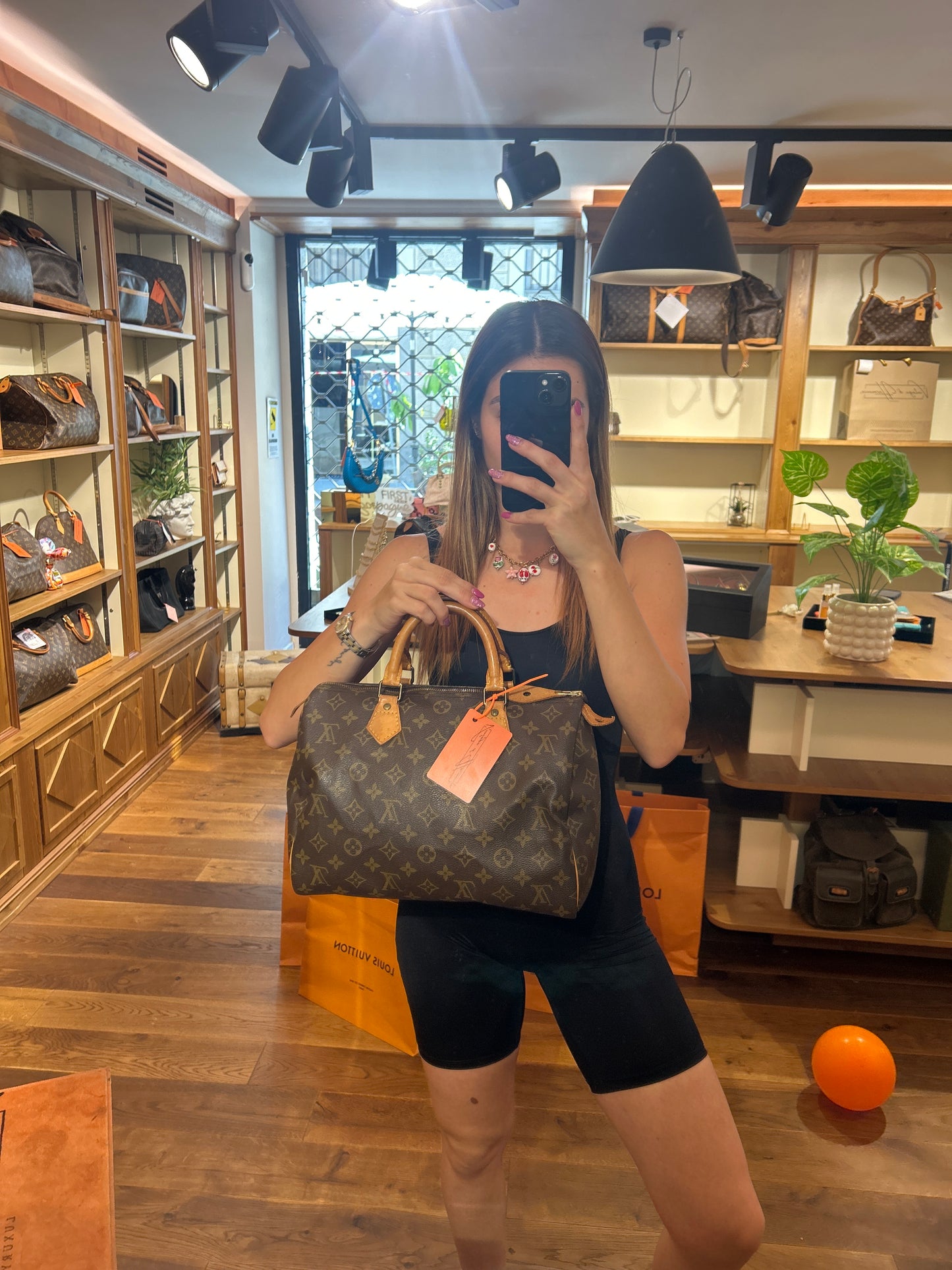 Louis Vuitton Speedy 30