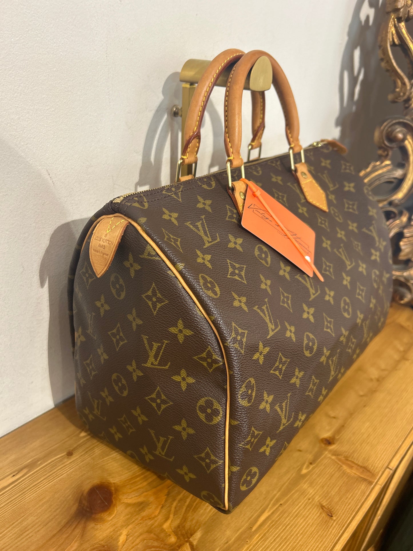 Louis Vuitton Speedy 35