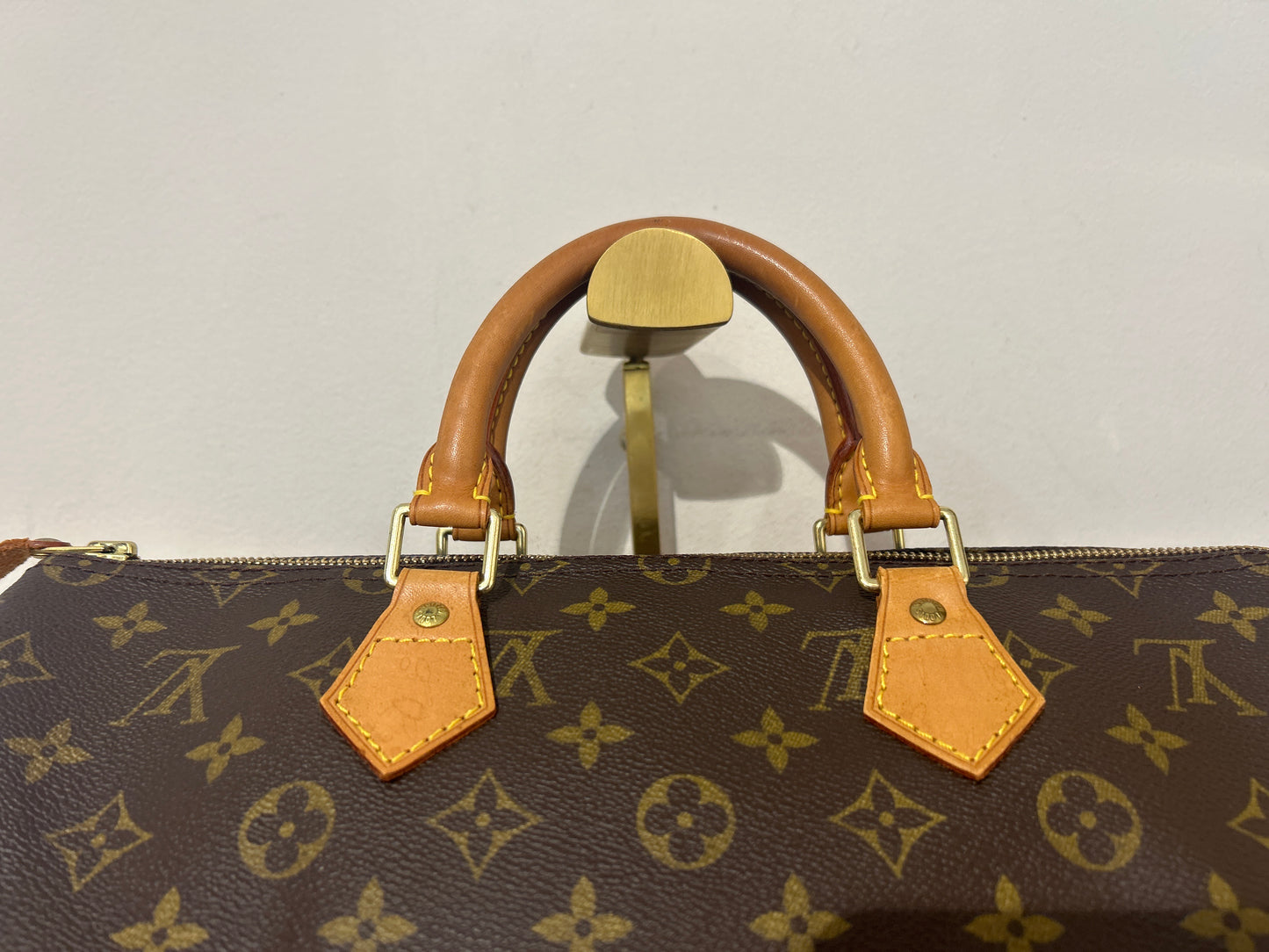 Louis Vuitton Speedy 35