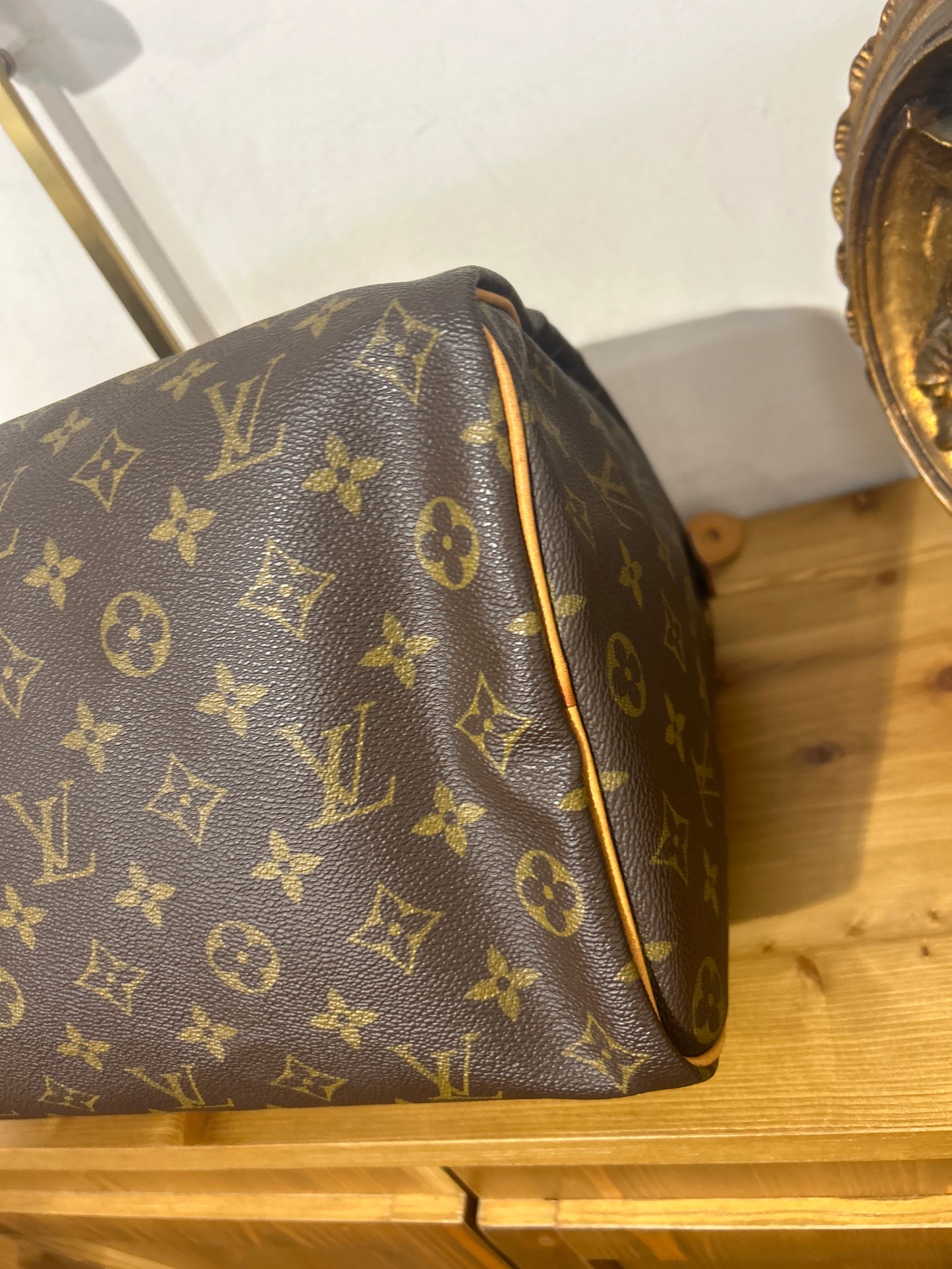 Louis Vuitton Speedy 35