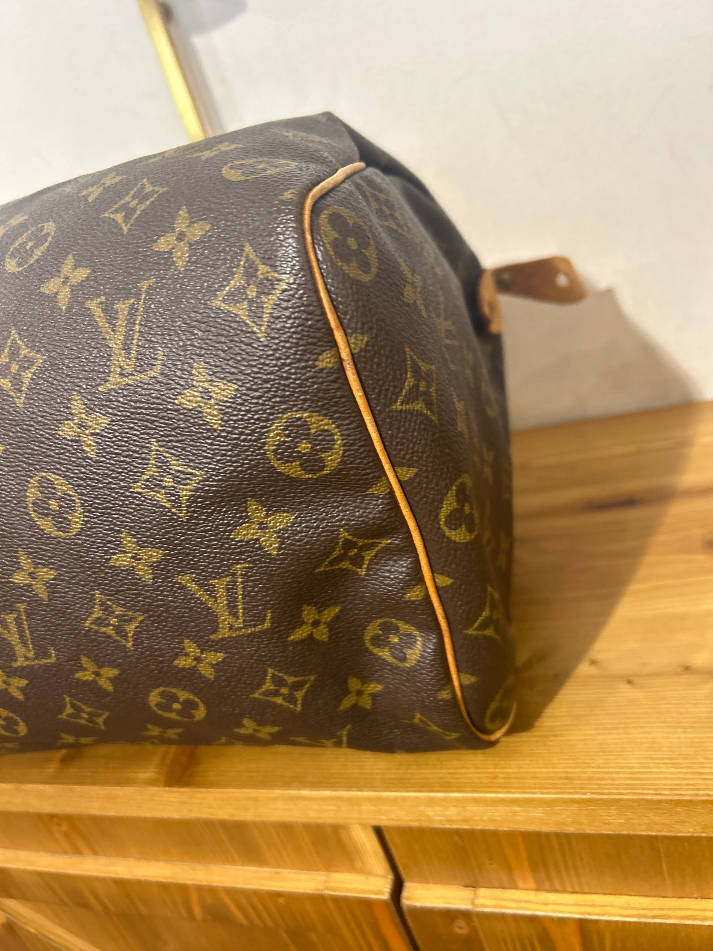 Louis Vuitton Speedy 35