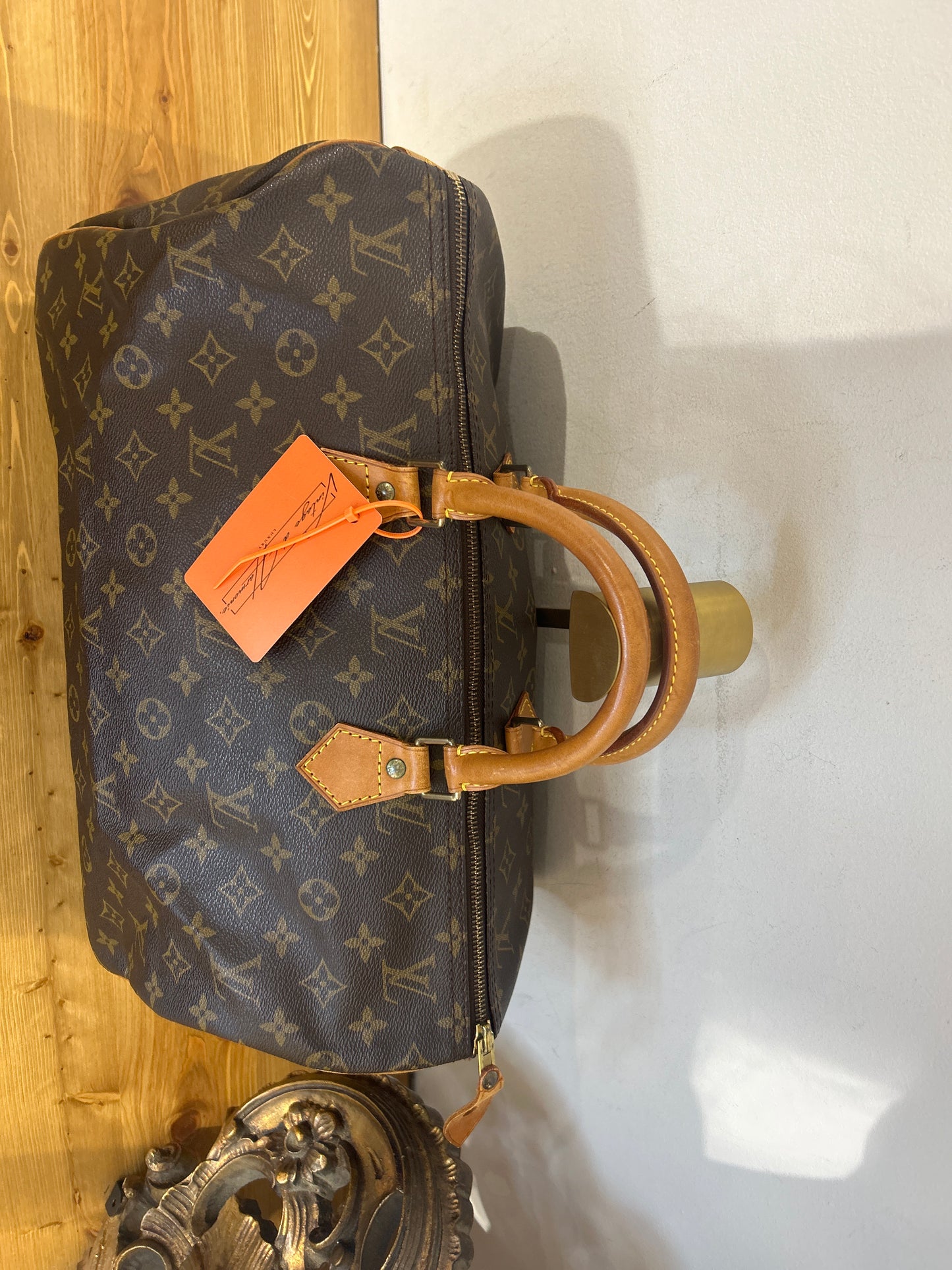 Louis Vuitton Speedy 40