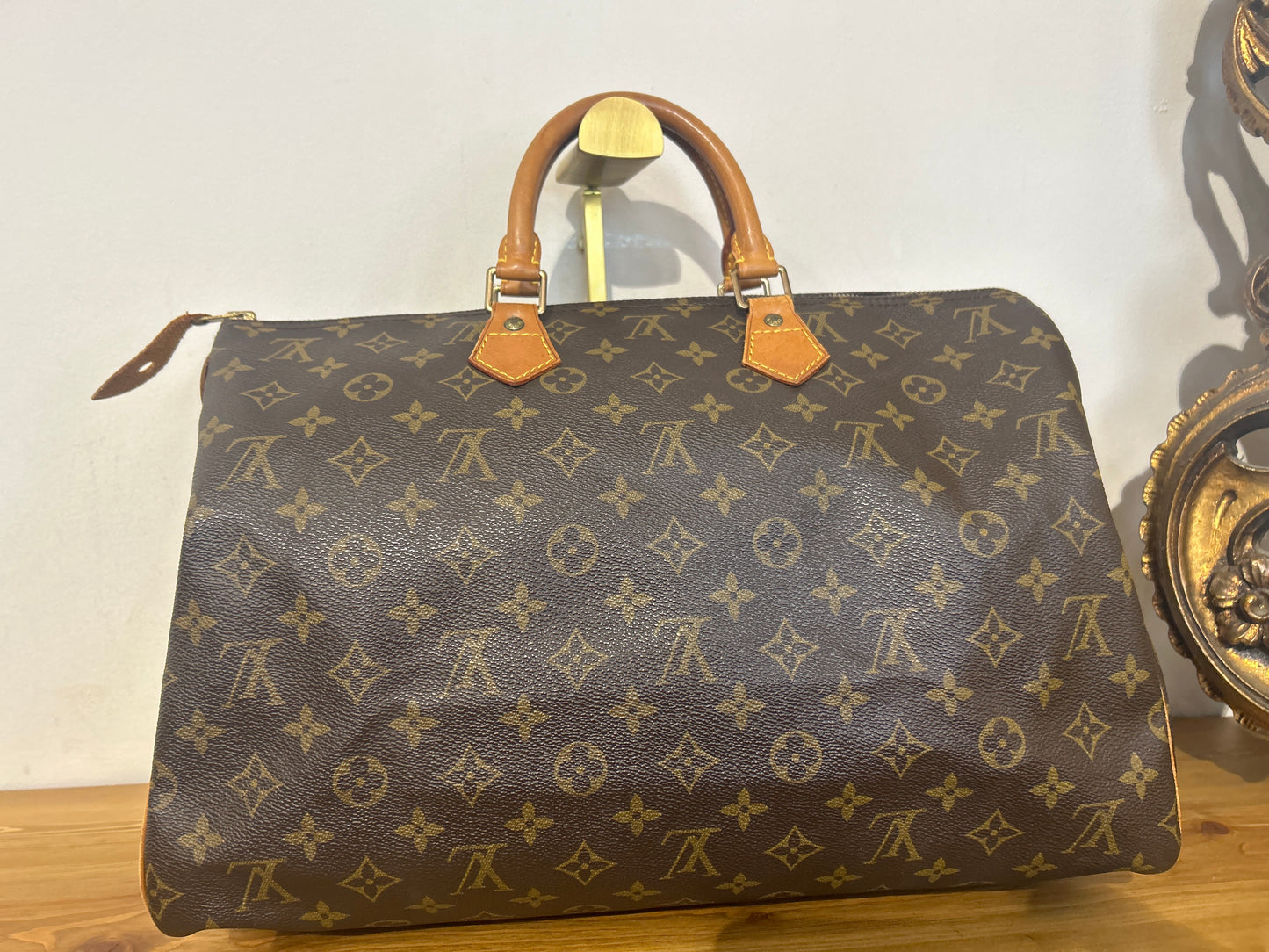 Louis Vuitton Speedy 40