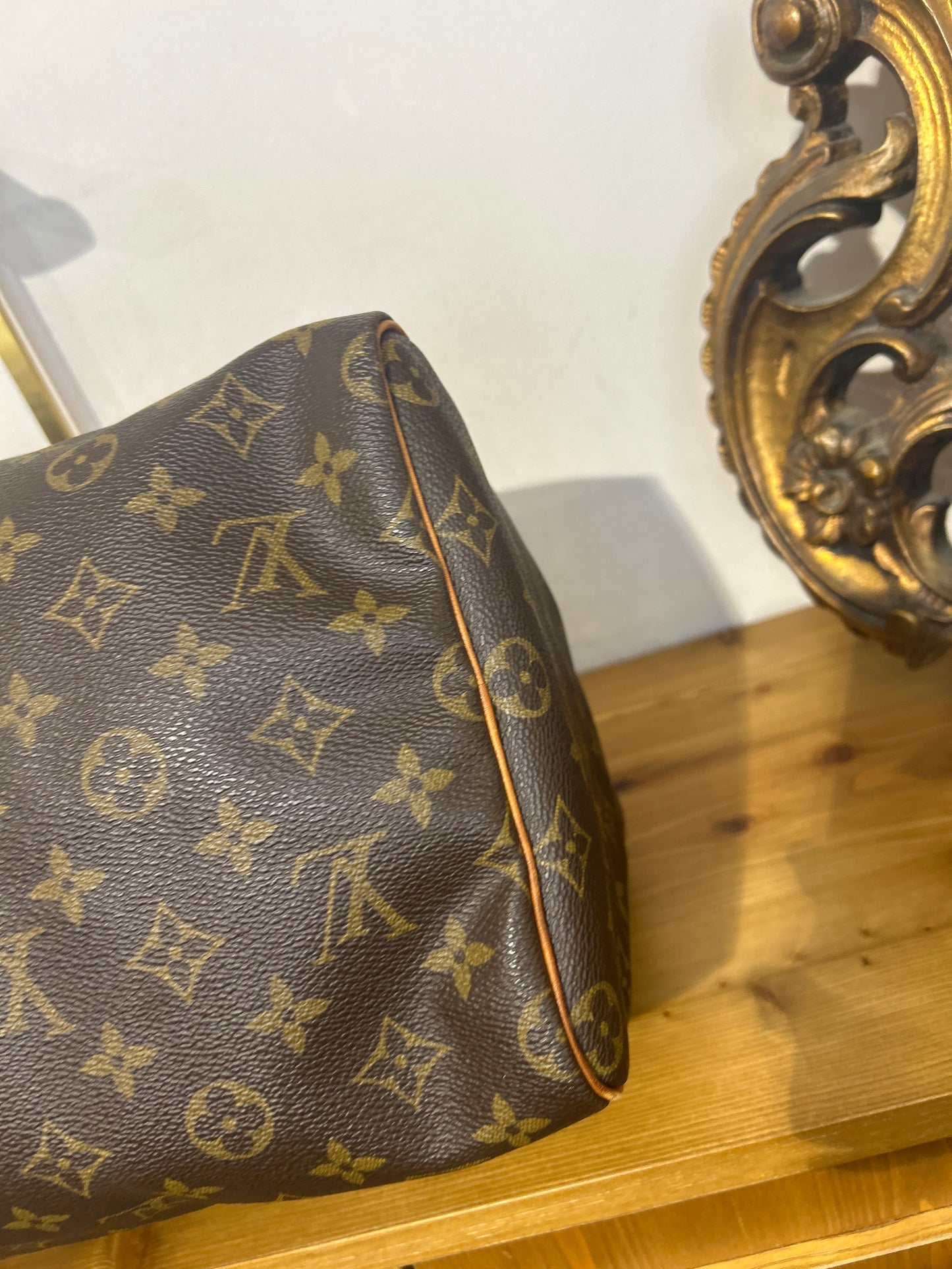 Louis Vuitton Speedy 40