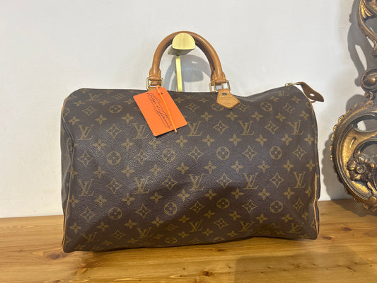 Louis Vuitton Speedy 40