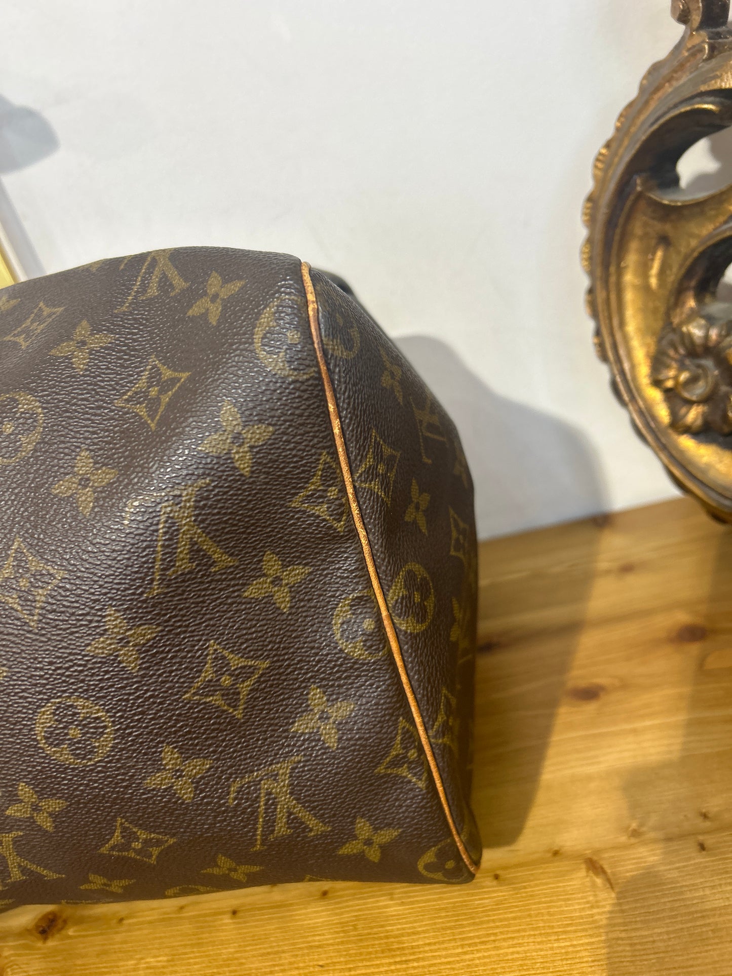 Louis Vuitton Speedy 40