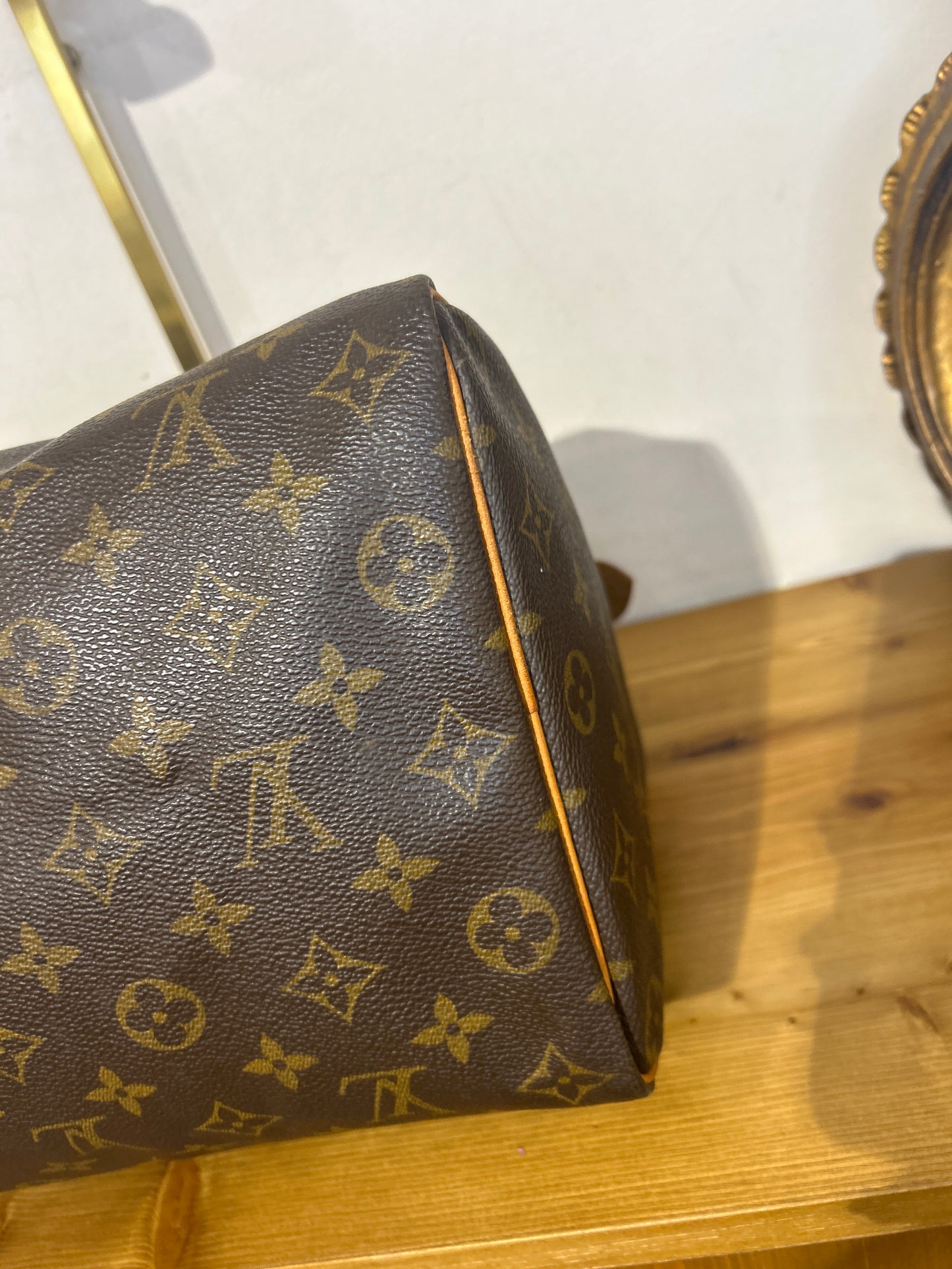 Louis Vuitton Speedy 35