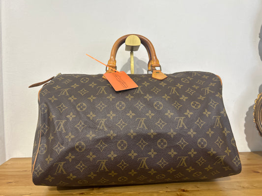 Louis Vuitton Speedy 40