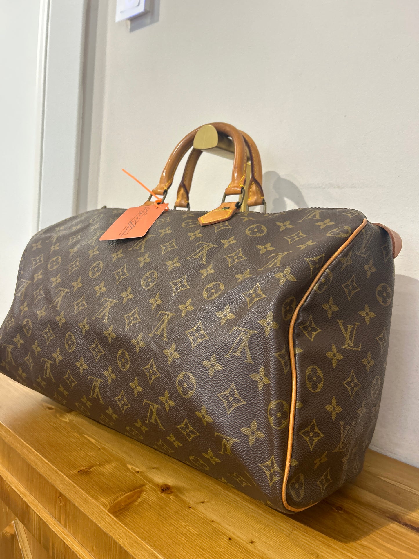 Louis Vuitton Speedy 40