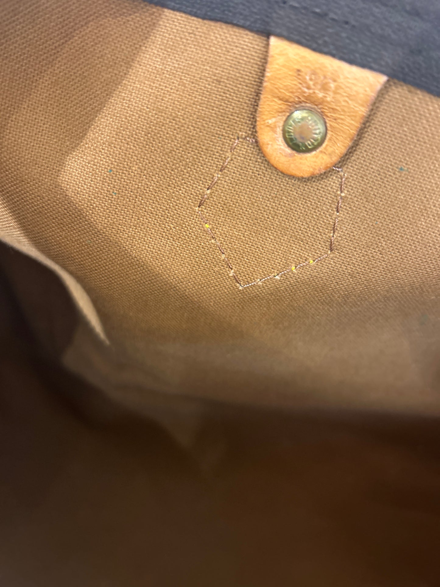 Louis Vuitton Speedy 40