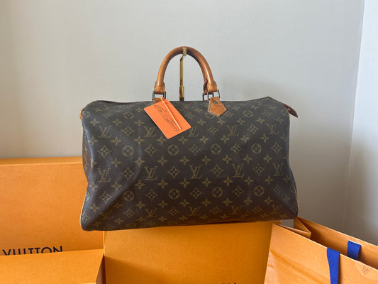 Louis Vuitton Speedy 40