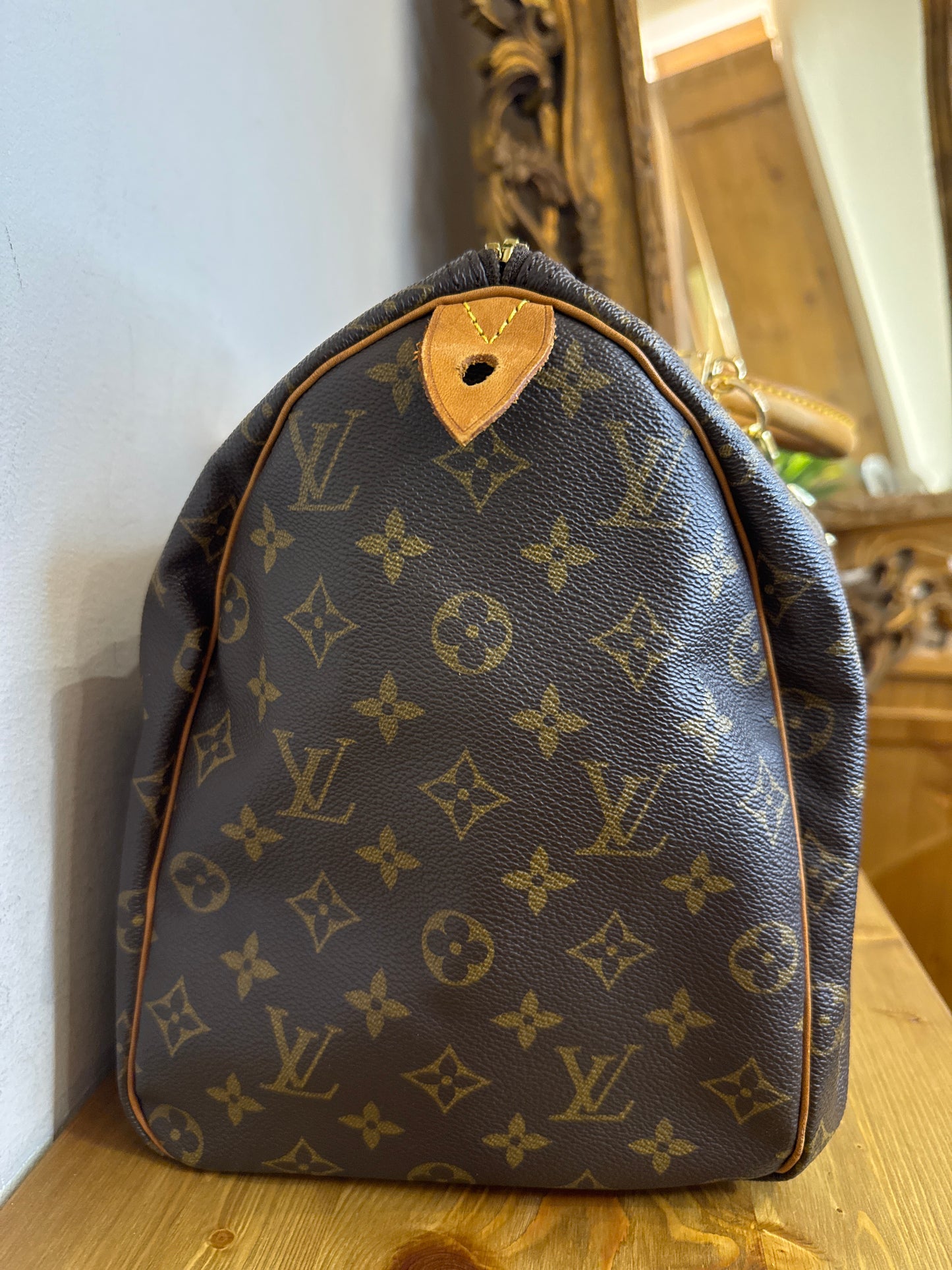 Louis Vuitton Speedy 40