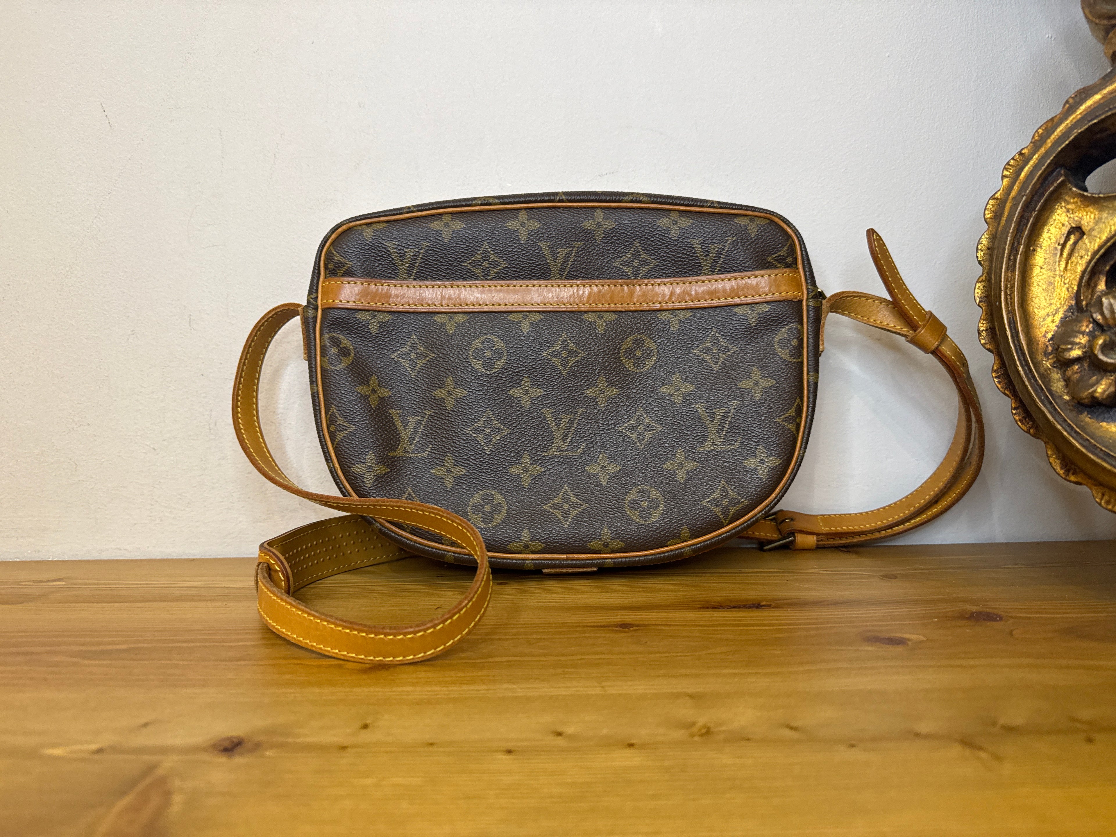 Louis Vuitton Jeune Fille
