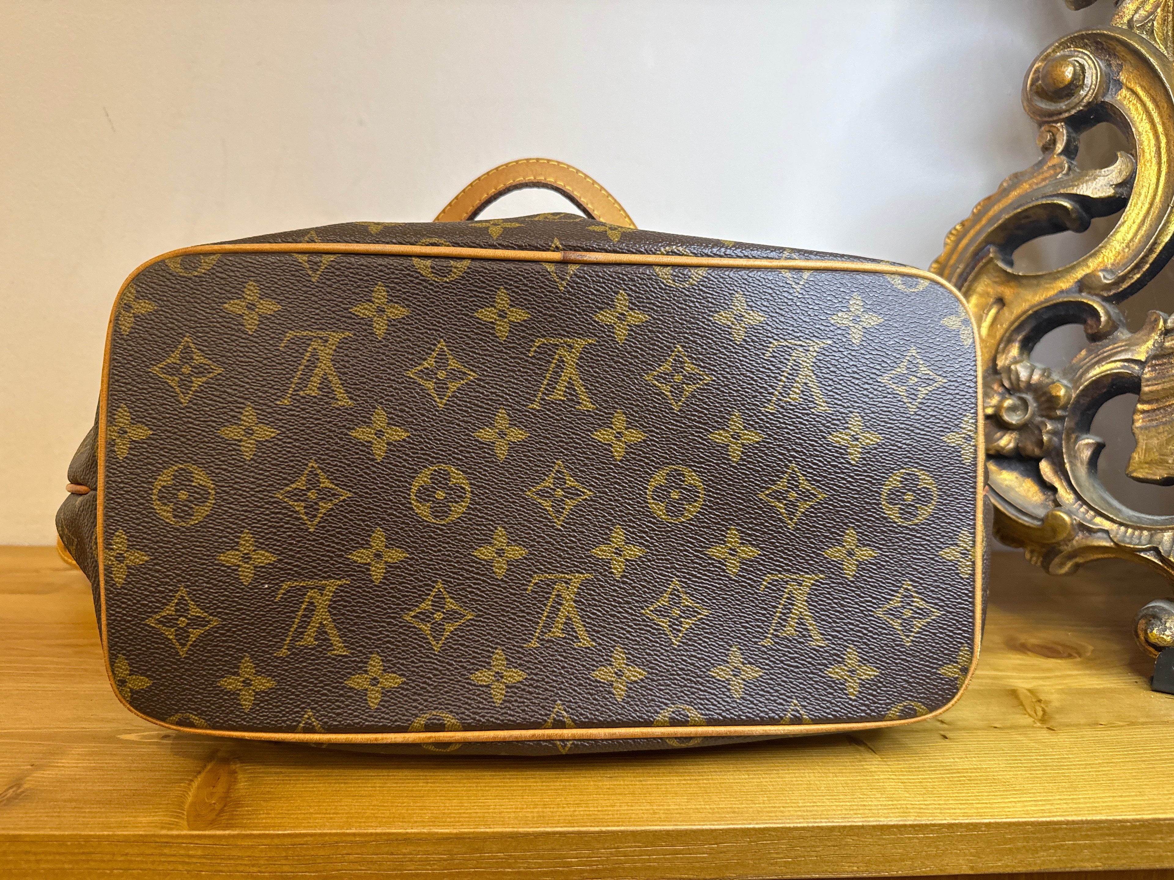 Louis Vuitton Palermo PM