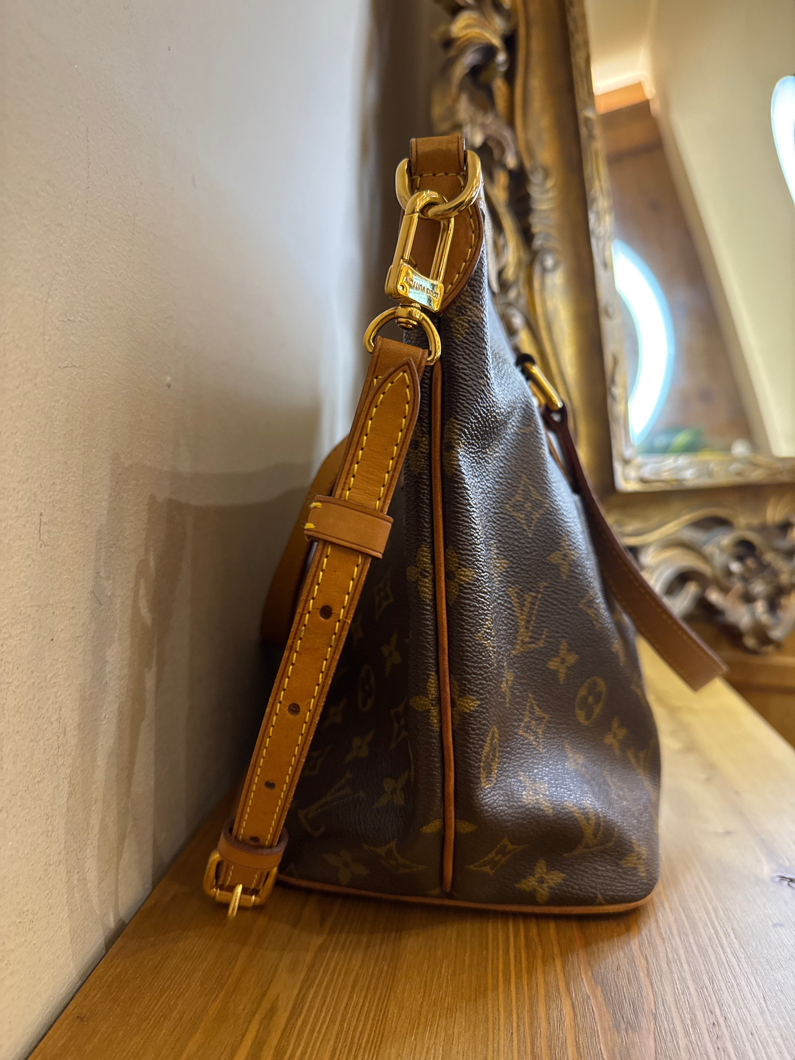 Louis Vuitton Palermo PM