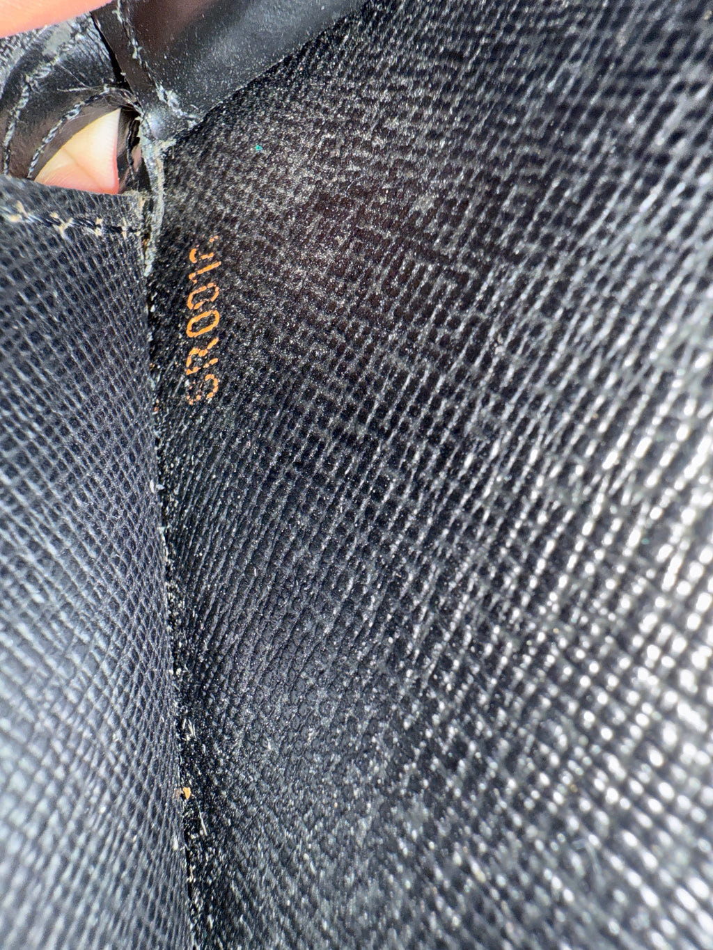 Louis Vuitton Pochette Epi Homme Nera