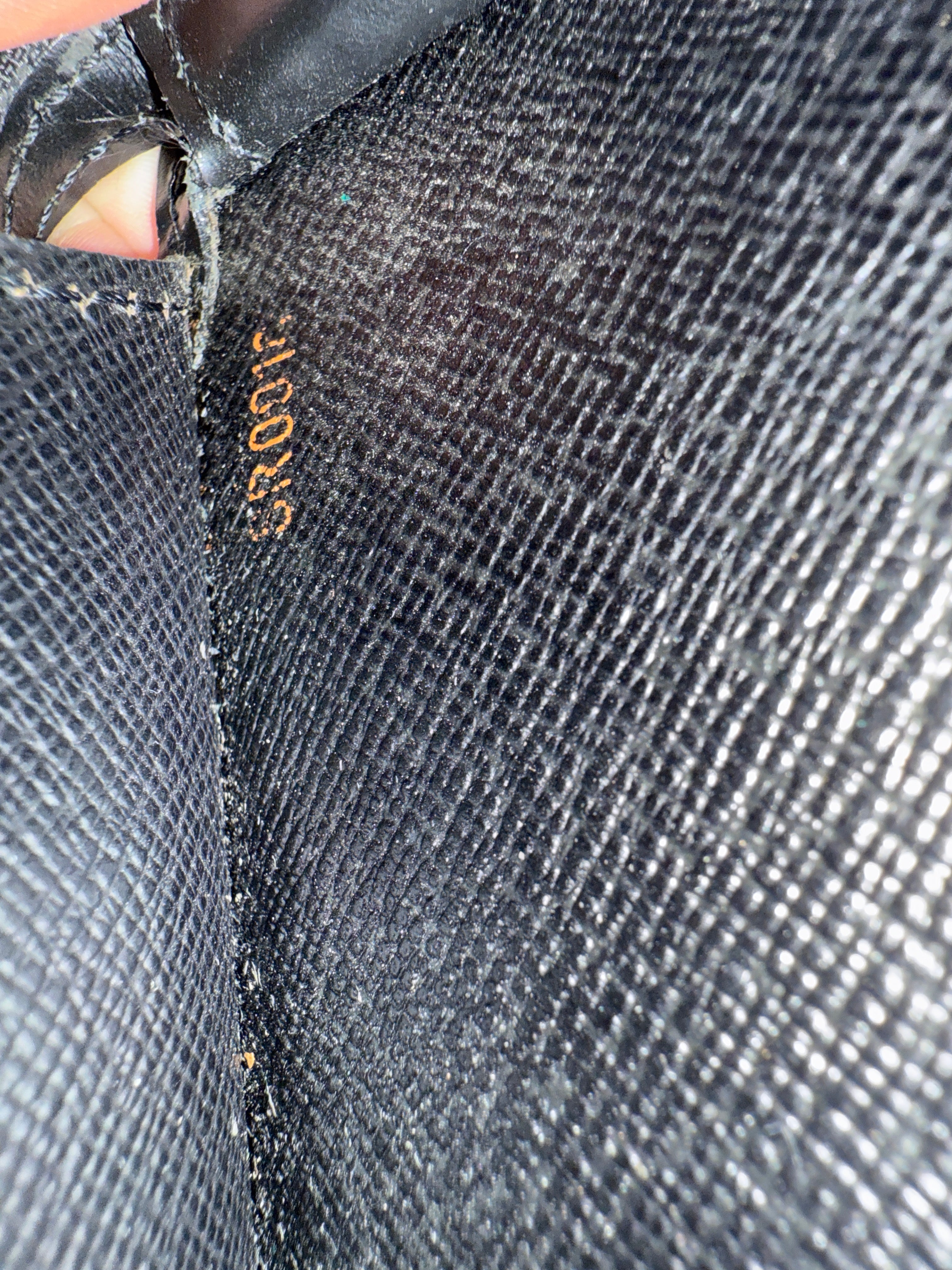 Louis Vuitton Pochette Epi Homme Nera