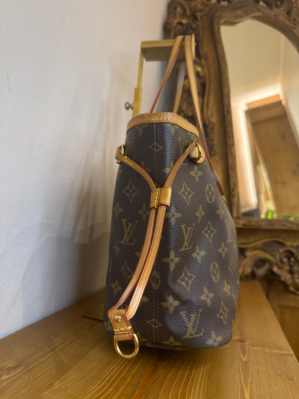 Louis Vuitton Neverfull PM