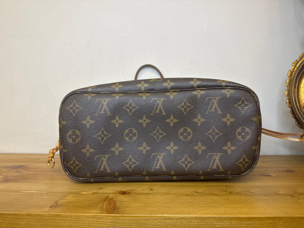Louis Vuitton Neverfull PM