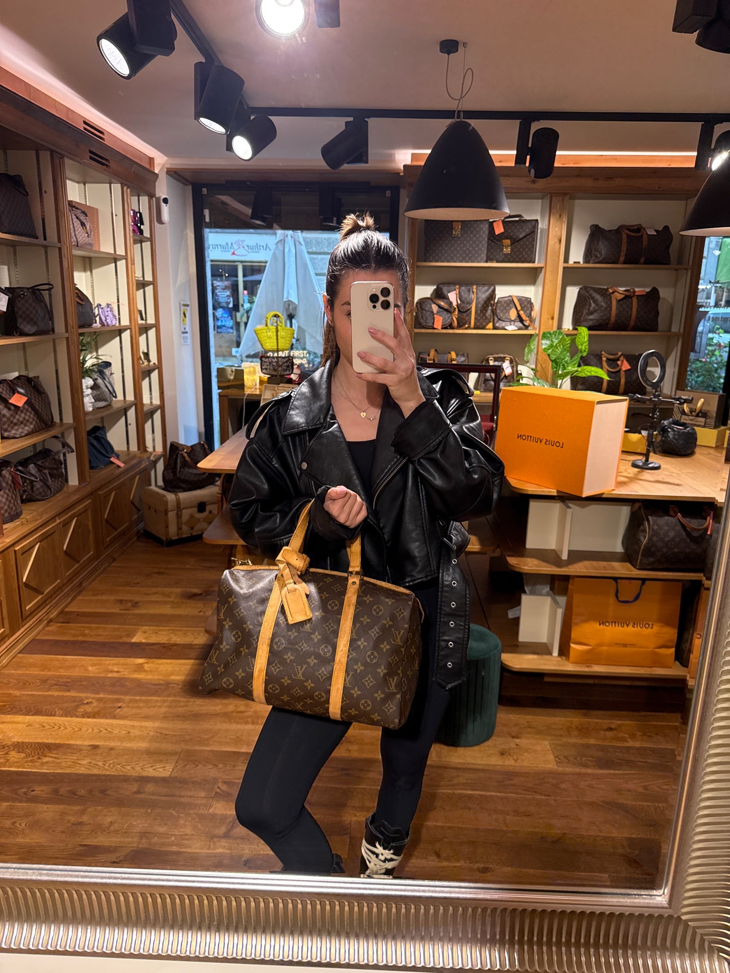 Louis Vuitton Sac Souple