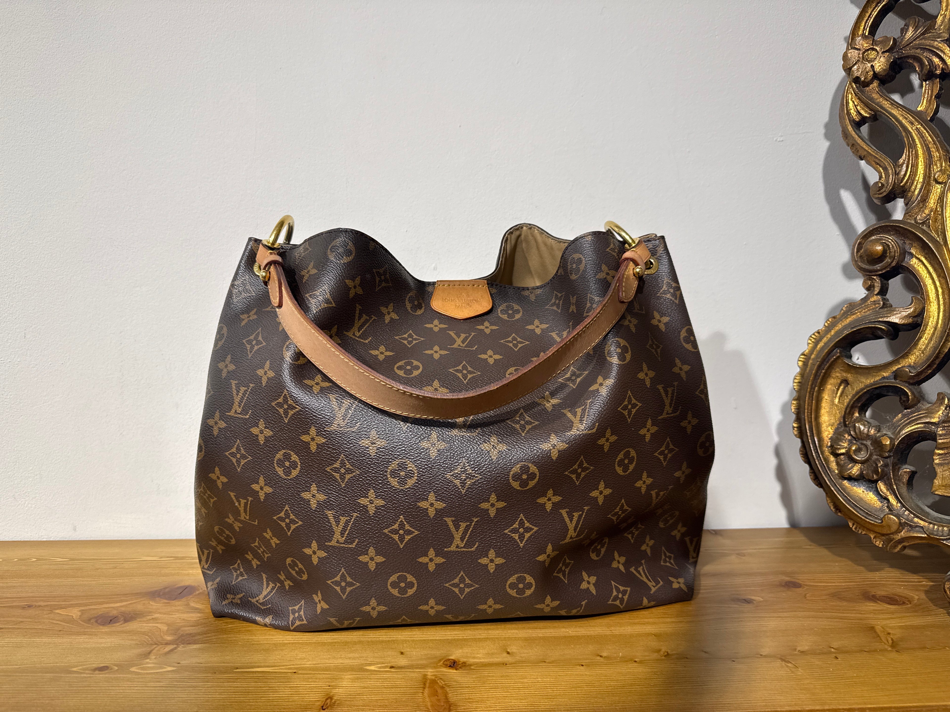 Louis Vuitton Graceful