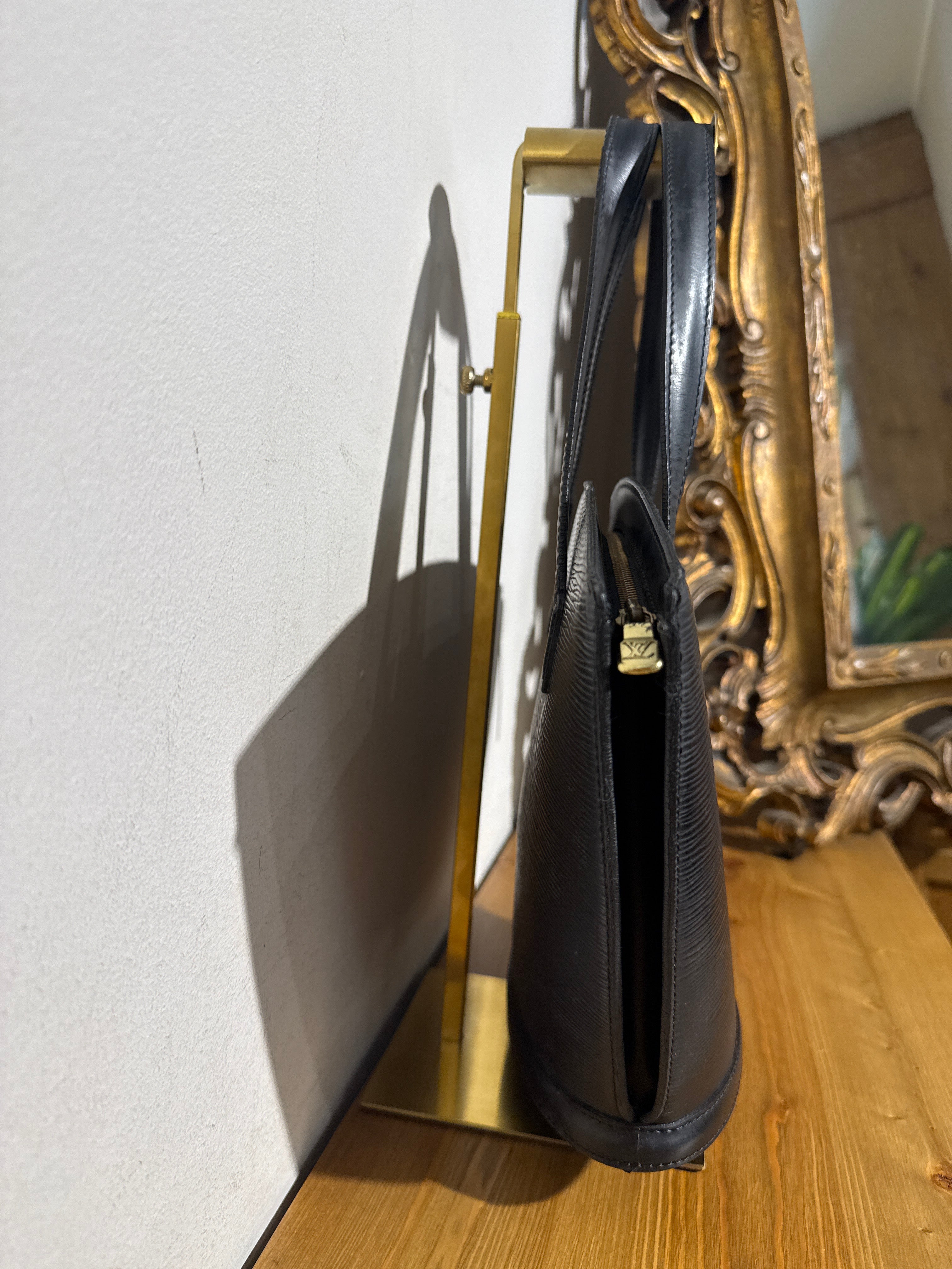 Louis Vuitton Epi Saint Jacques Black