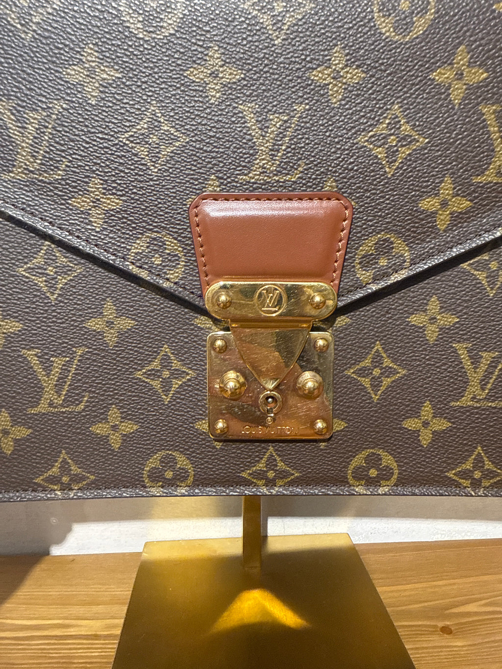 Louis Vuitton Concorde