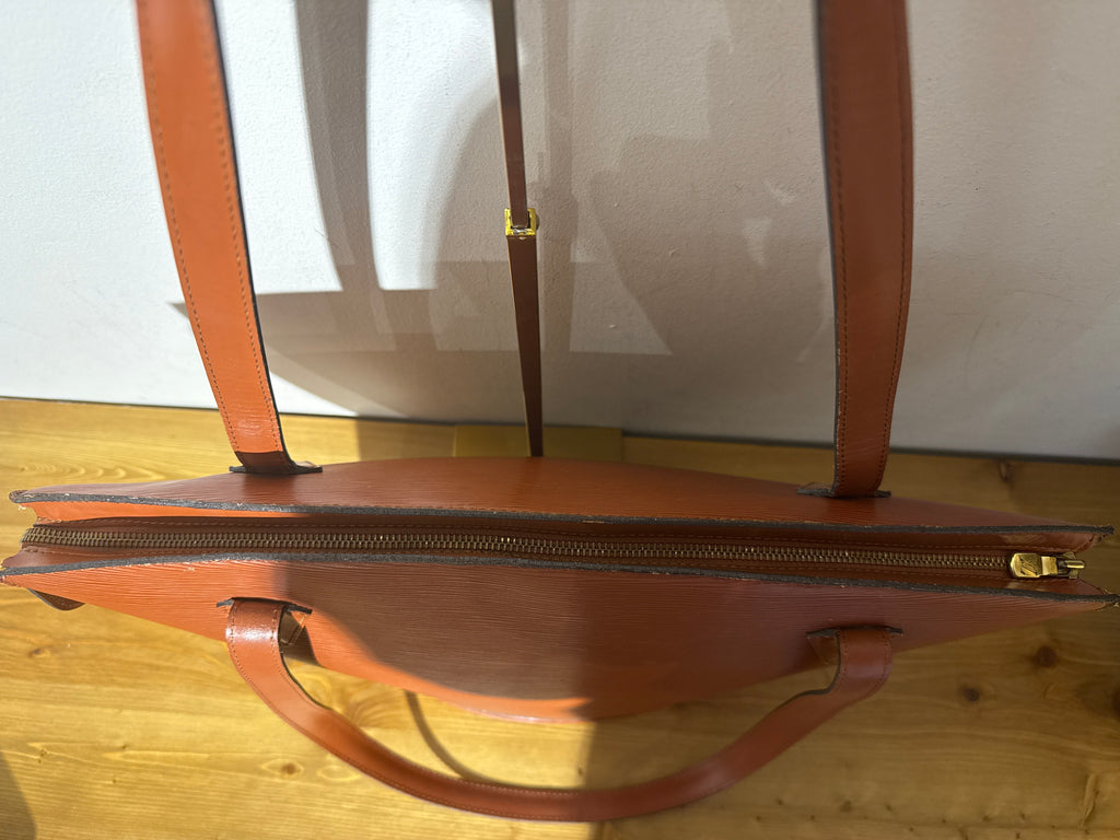 Louis Vuitton Epi Saint