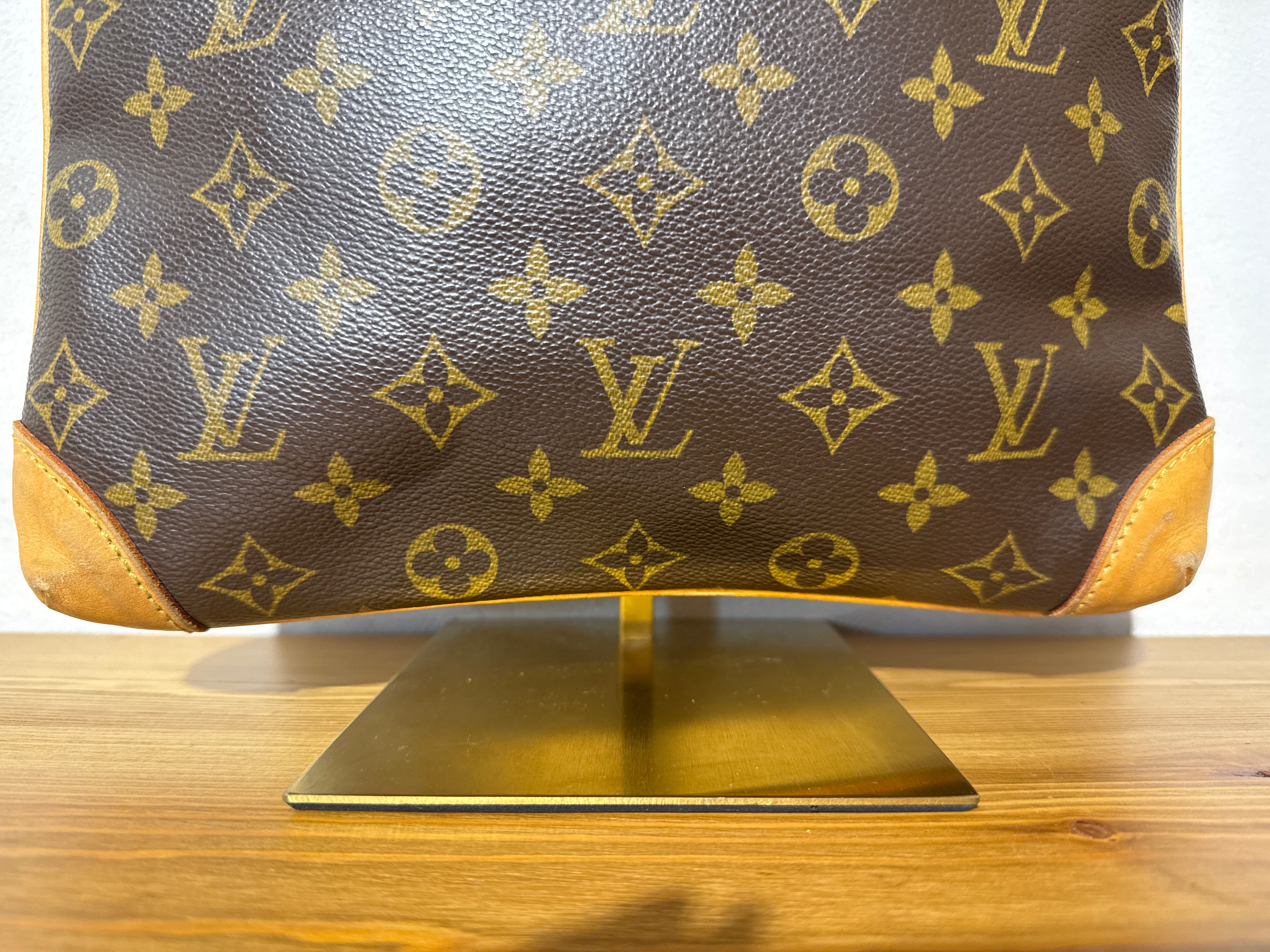 Louis Vuitton Coussin