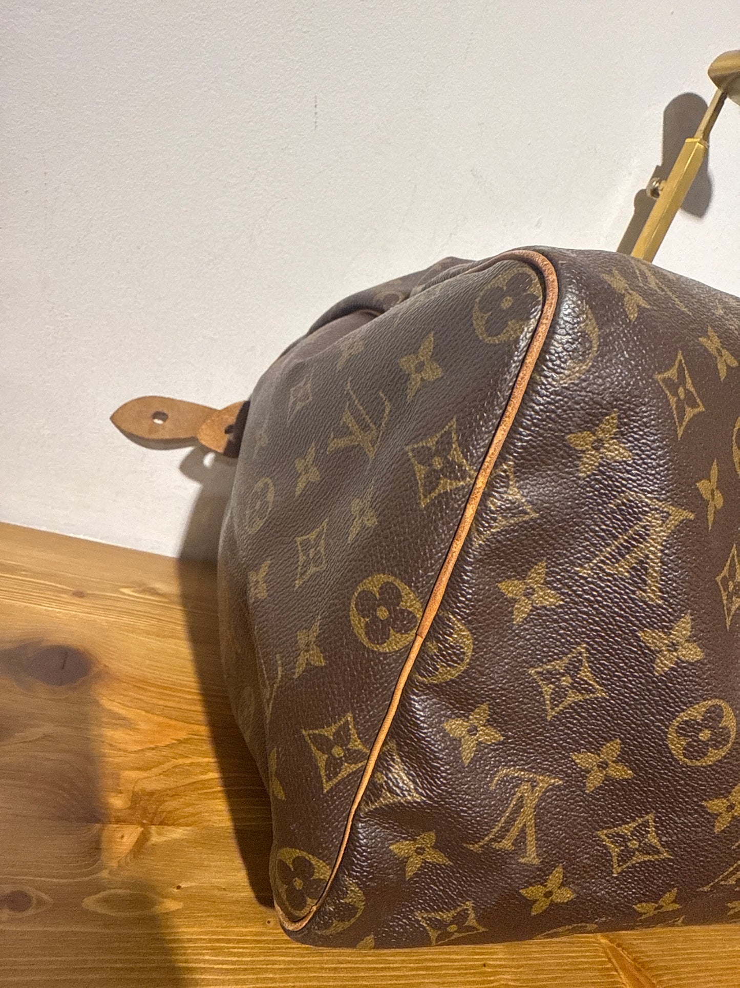 Louis Vuitton Speedy 40 Monogram