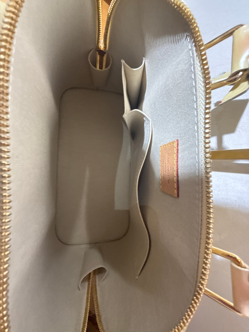 Louis Vuitton Alma PM