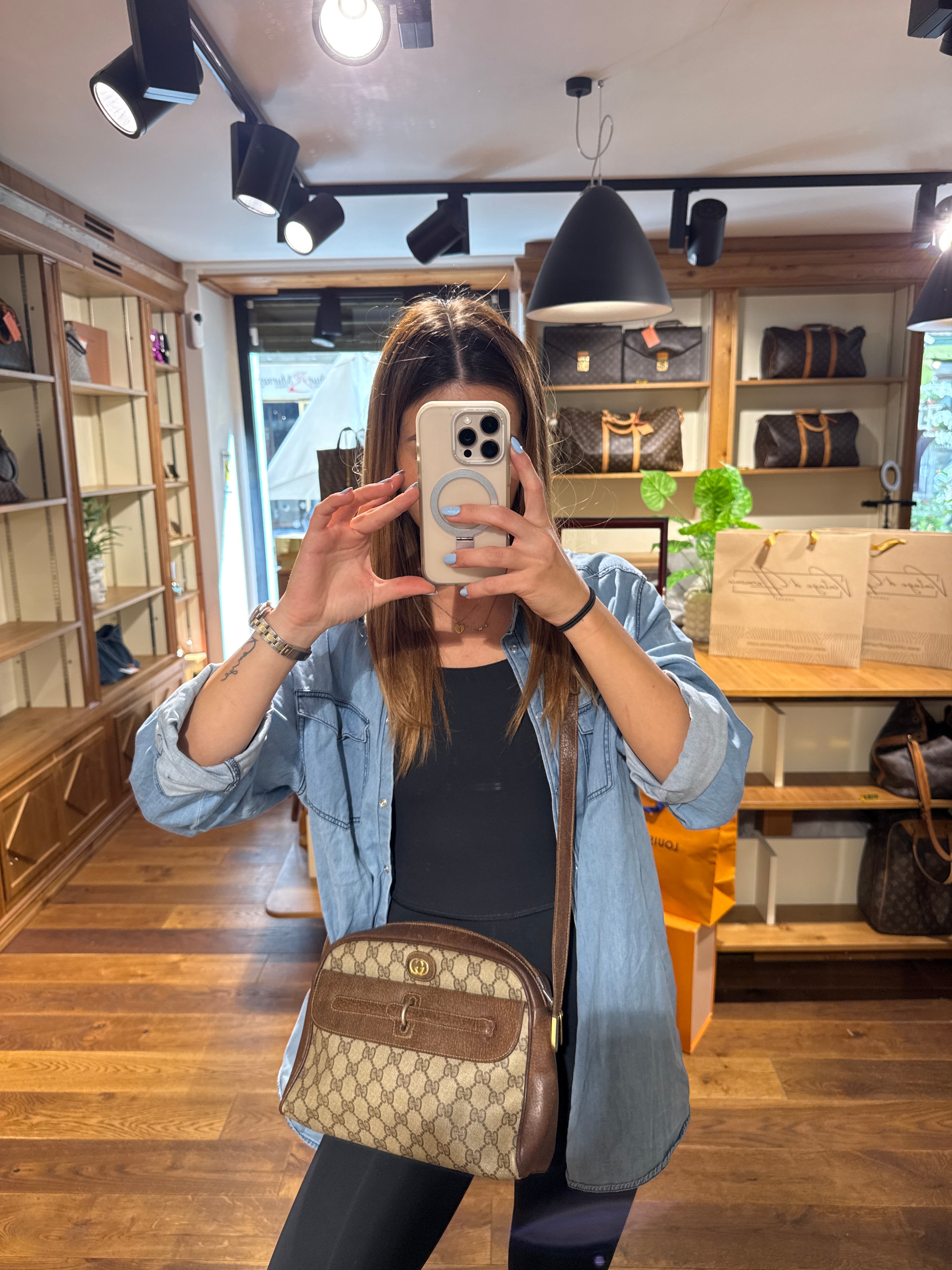 Borsa Gucci Supreme con tracolla