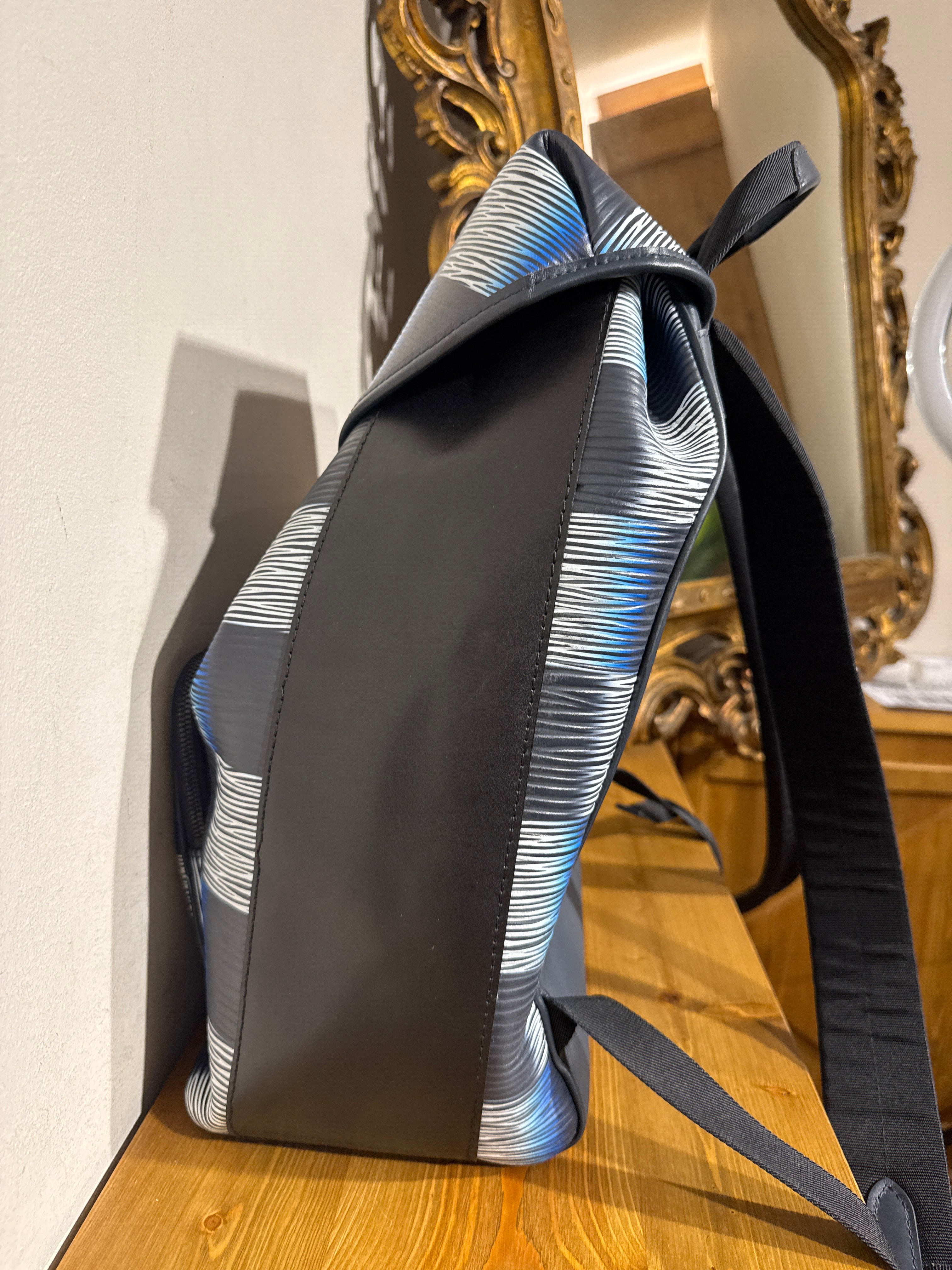 Louis Vuitton Montosouris Damier 3D