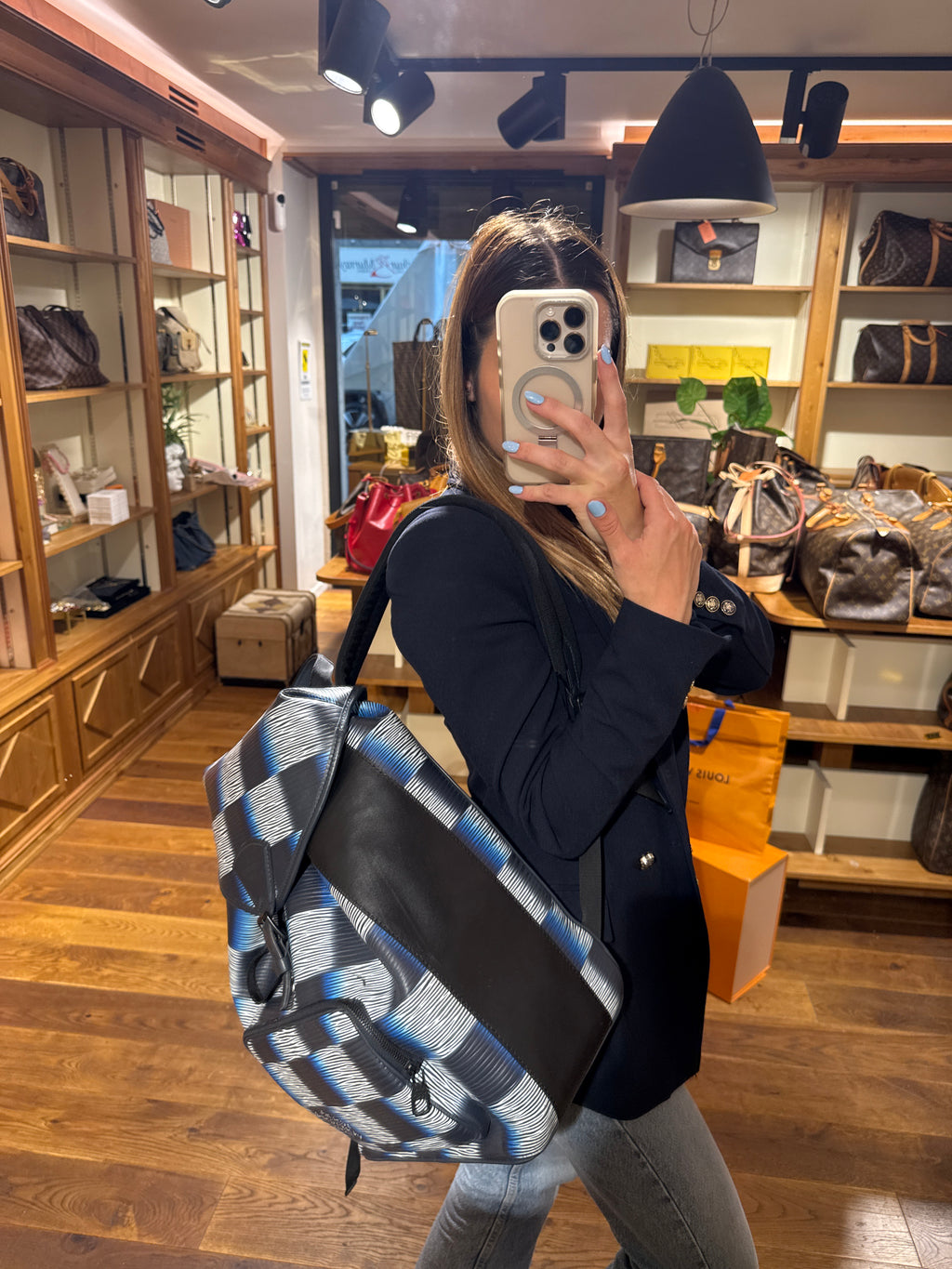 Louis Vuitton Montosouris Damier 3D