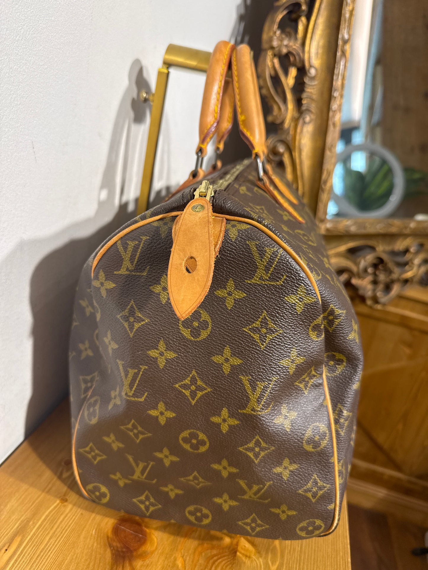 Louis Vuitton Speedy 40