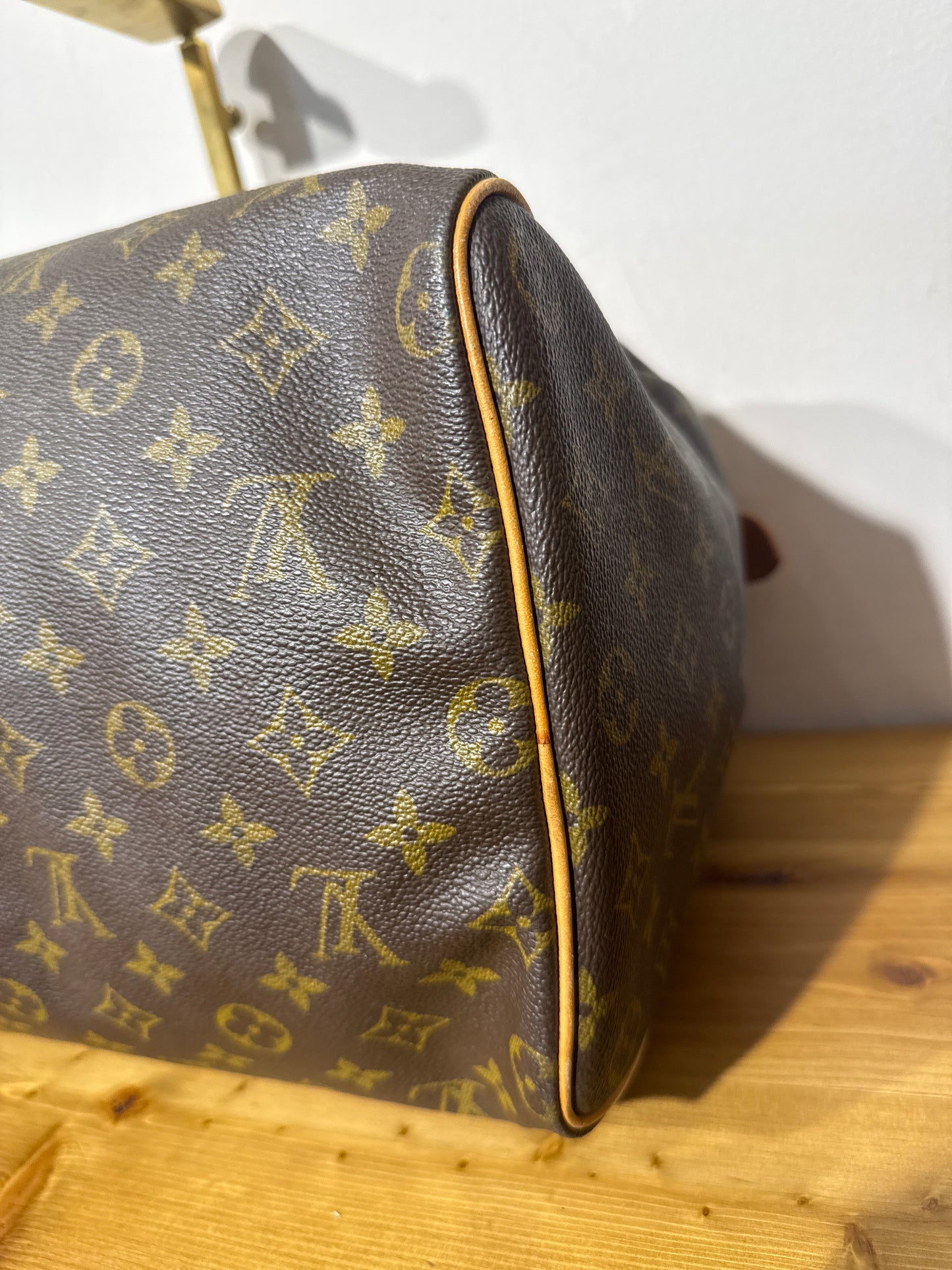 Louis Vuitton Speedy 40