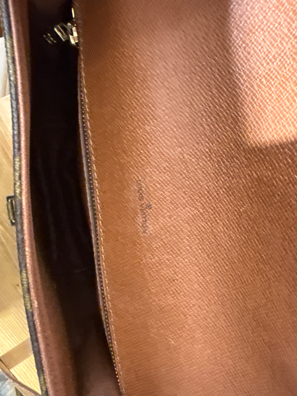 Louis Vuitton Chantilly MM Crossbody