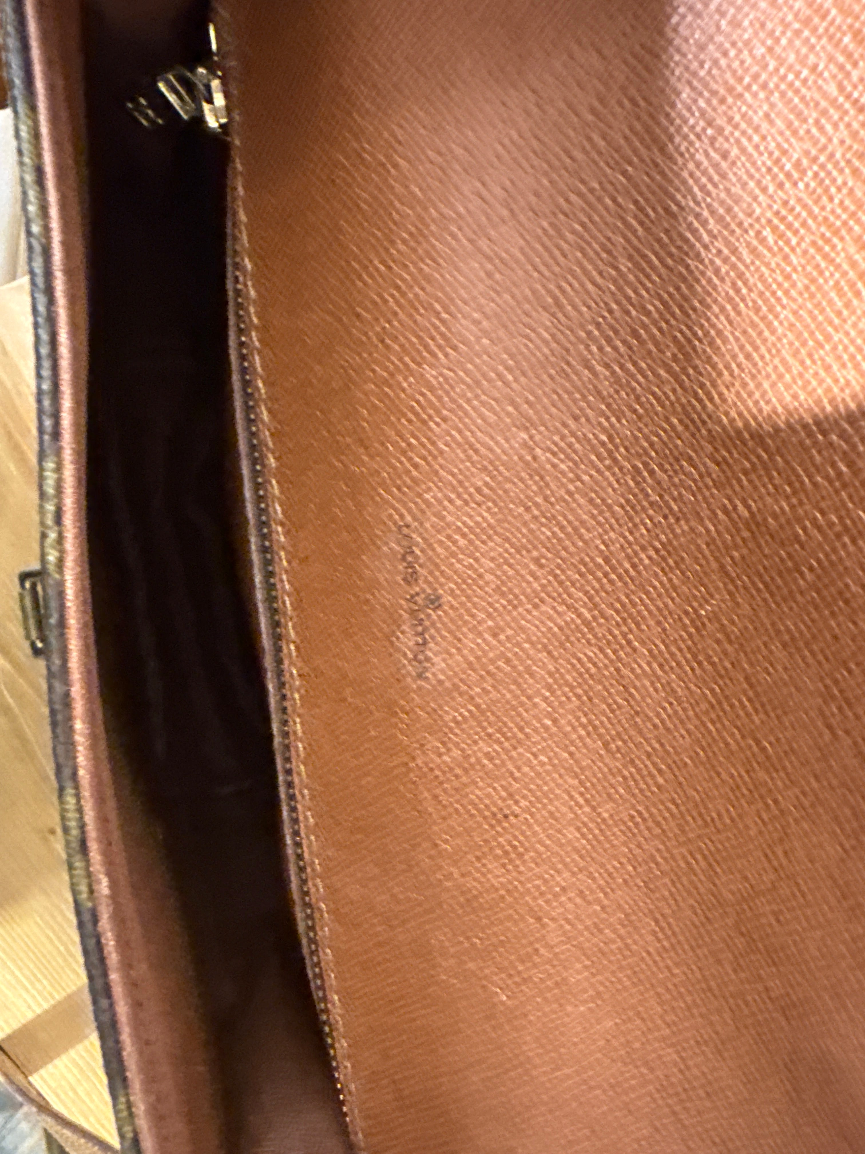 Louis Vuitton Chantilly MM Crossbody