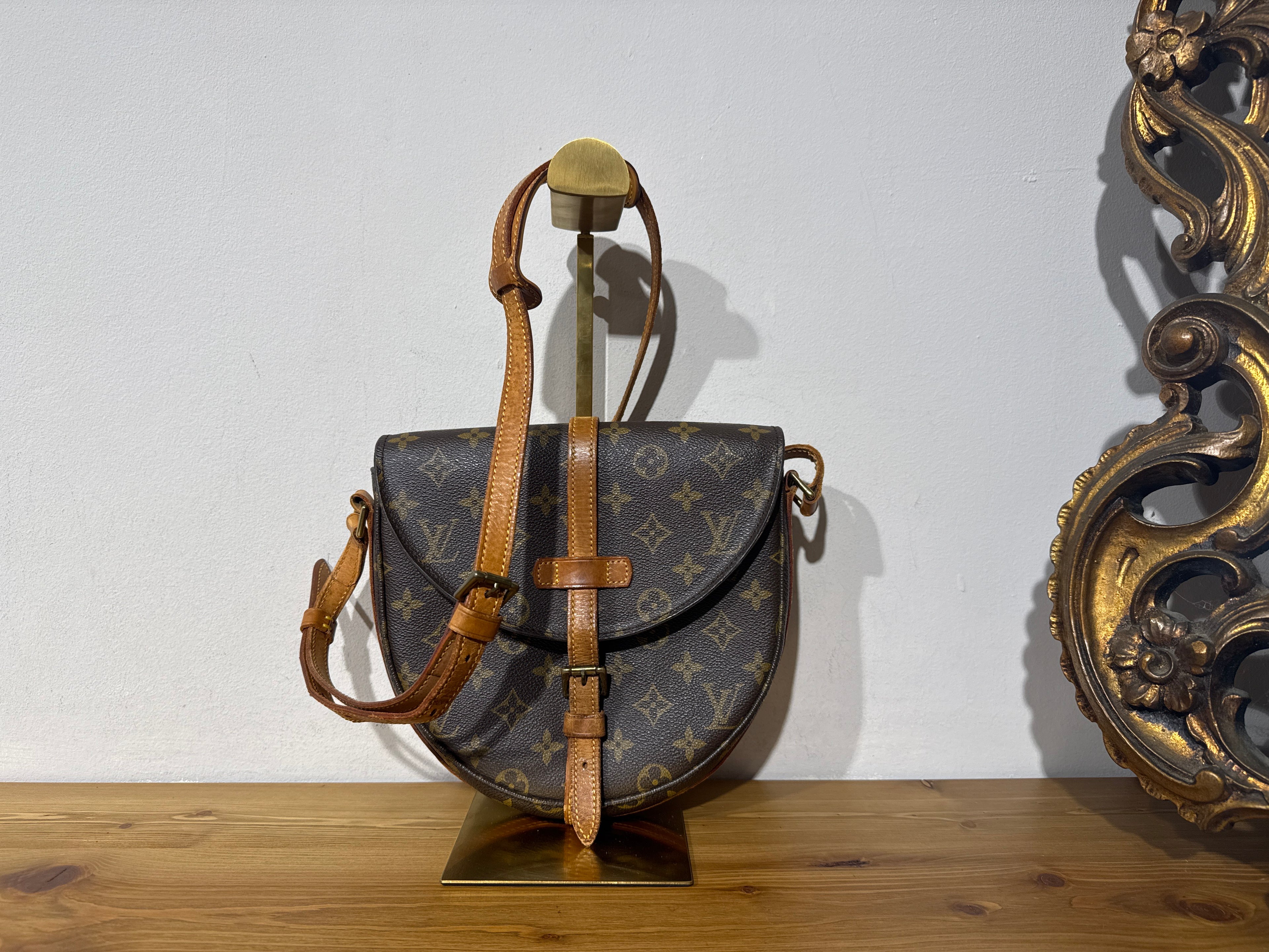 Louis Vuitton Chantilly MM Crossbody