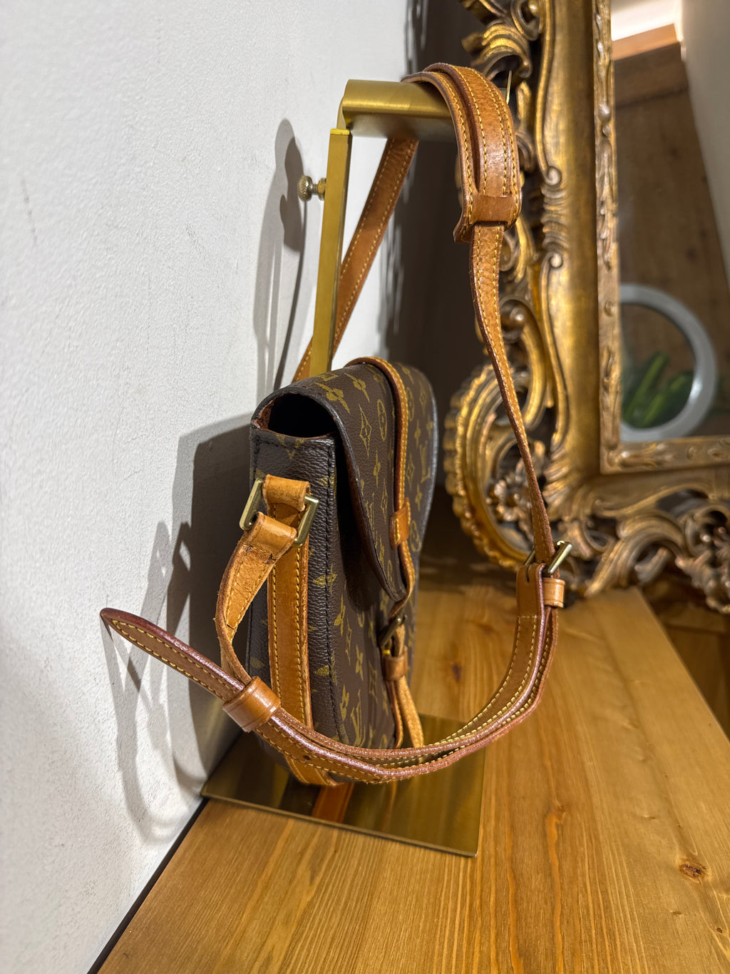 Louis Vuitton Chantilly MM Crossbody