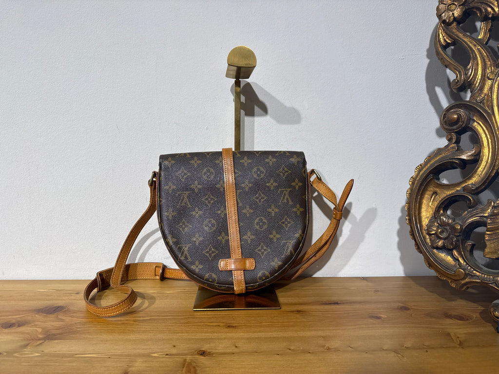 Louis Vuitton Chantilly MM Crossbody