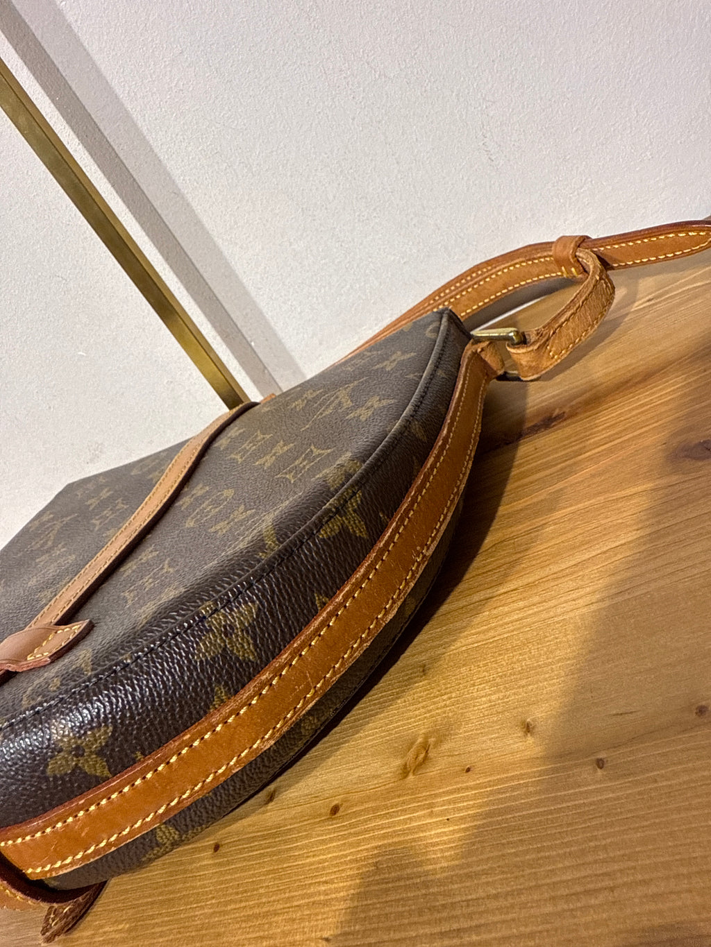 Louis Vuitton Chantilly MM Crossbody