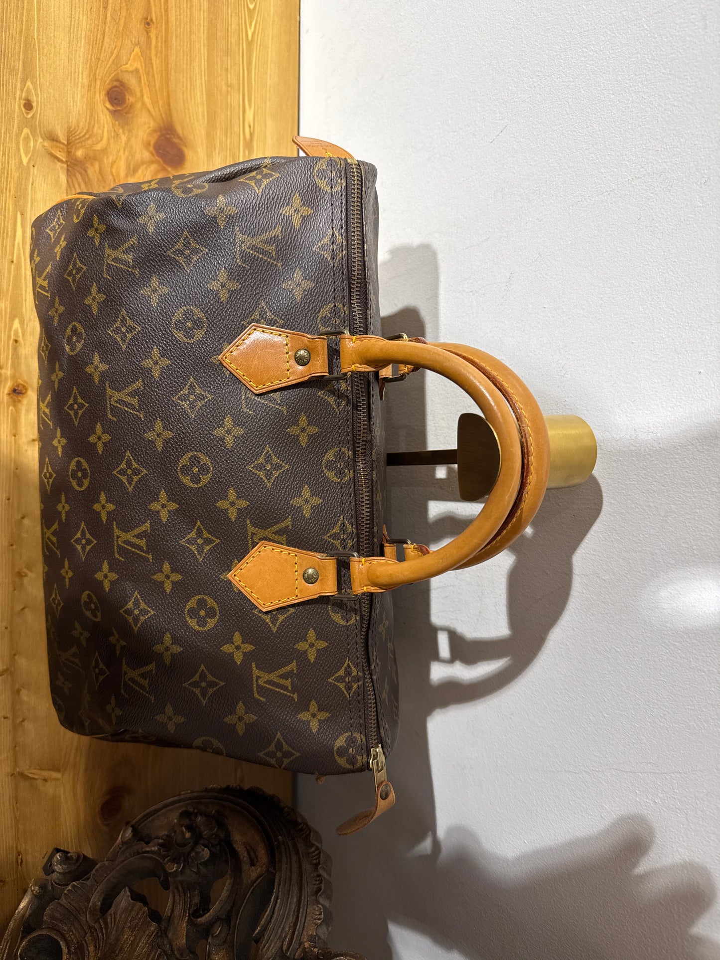 Louis Vuitton Speedy 35