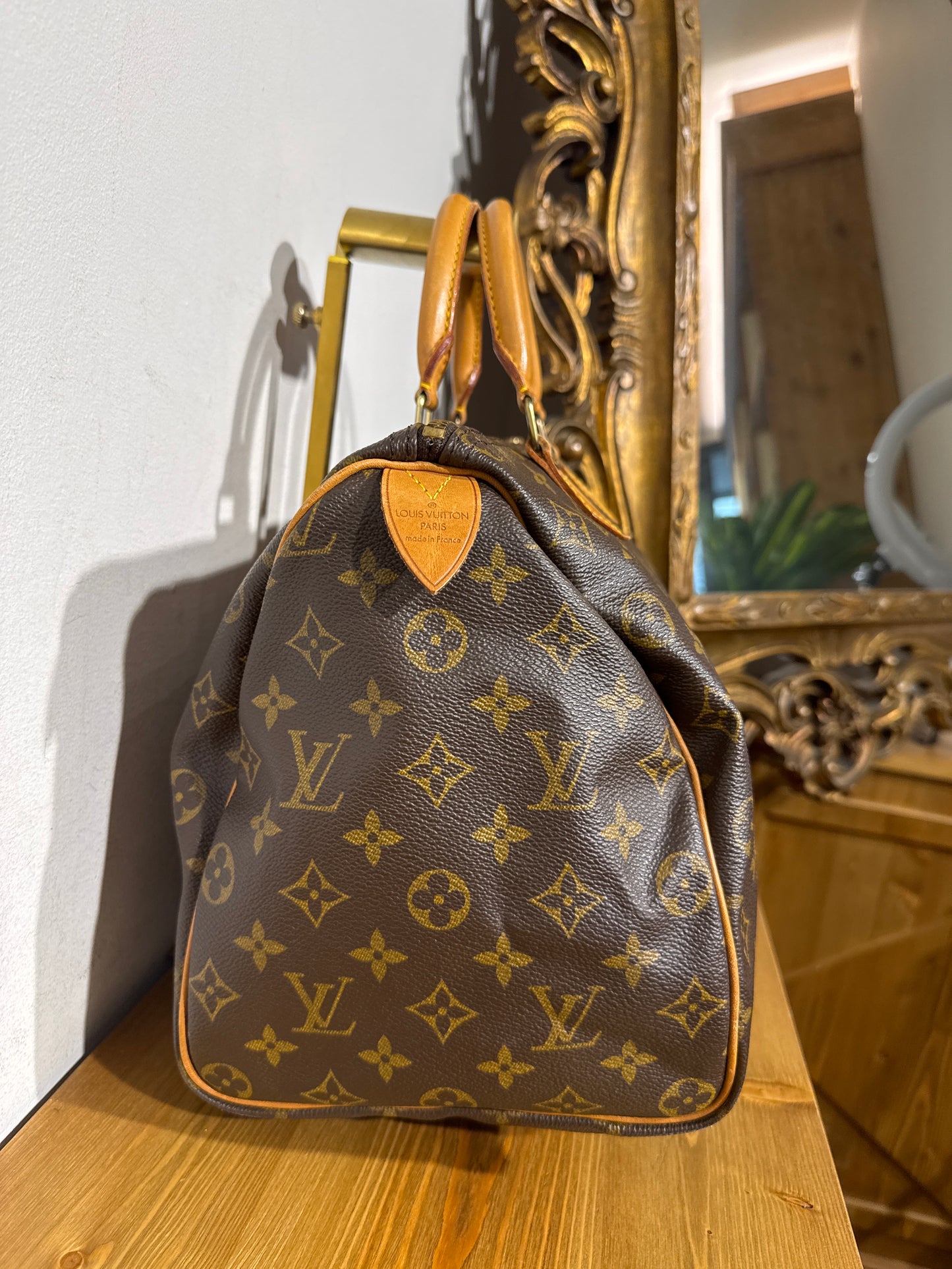 Louis Vuitton Speedy 35