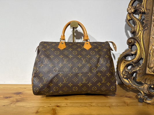 Louis Vuitton Speedy 35
