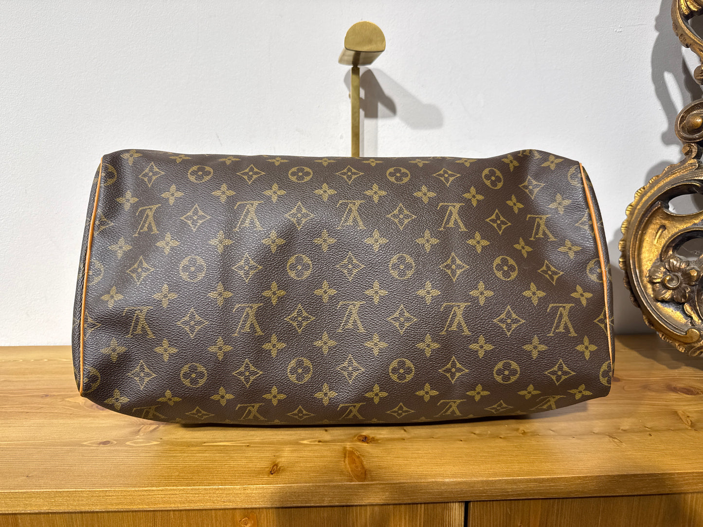 Louis Vuitton Speedy 40